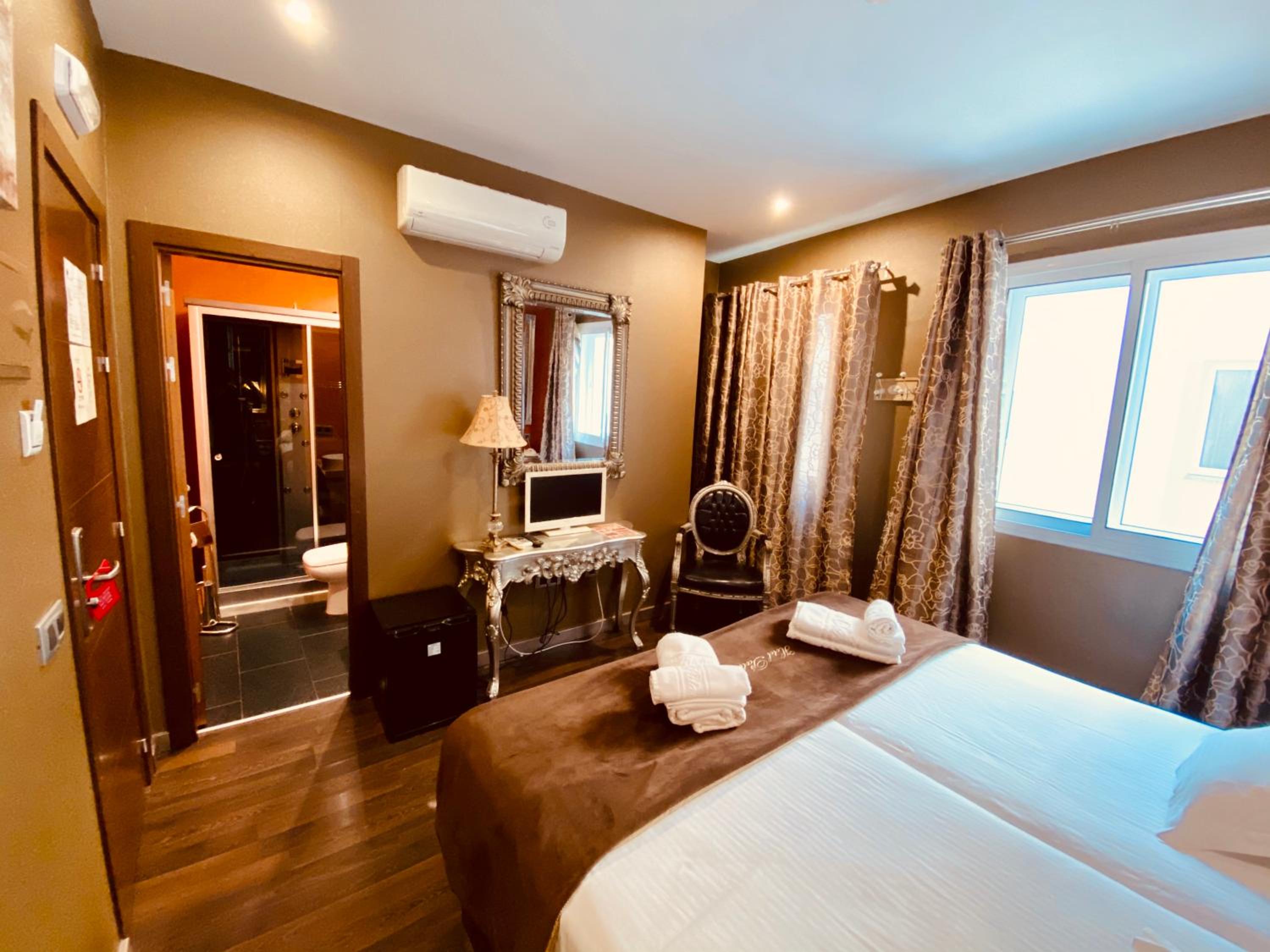 Economy Double Room — the supplier's photographs — photo 6