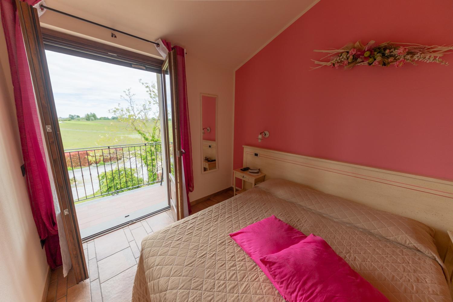 Double or Twin Room - Photo 29