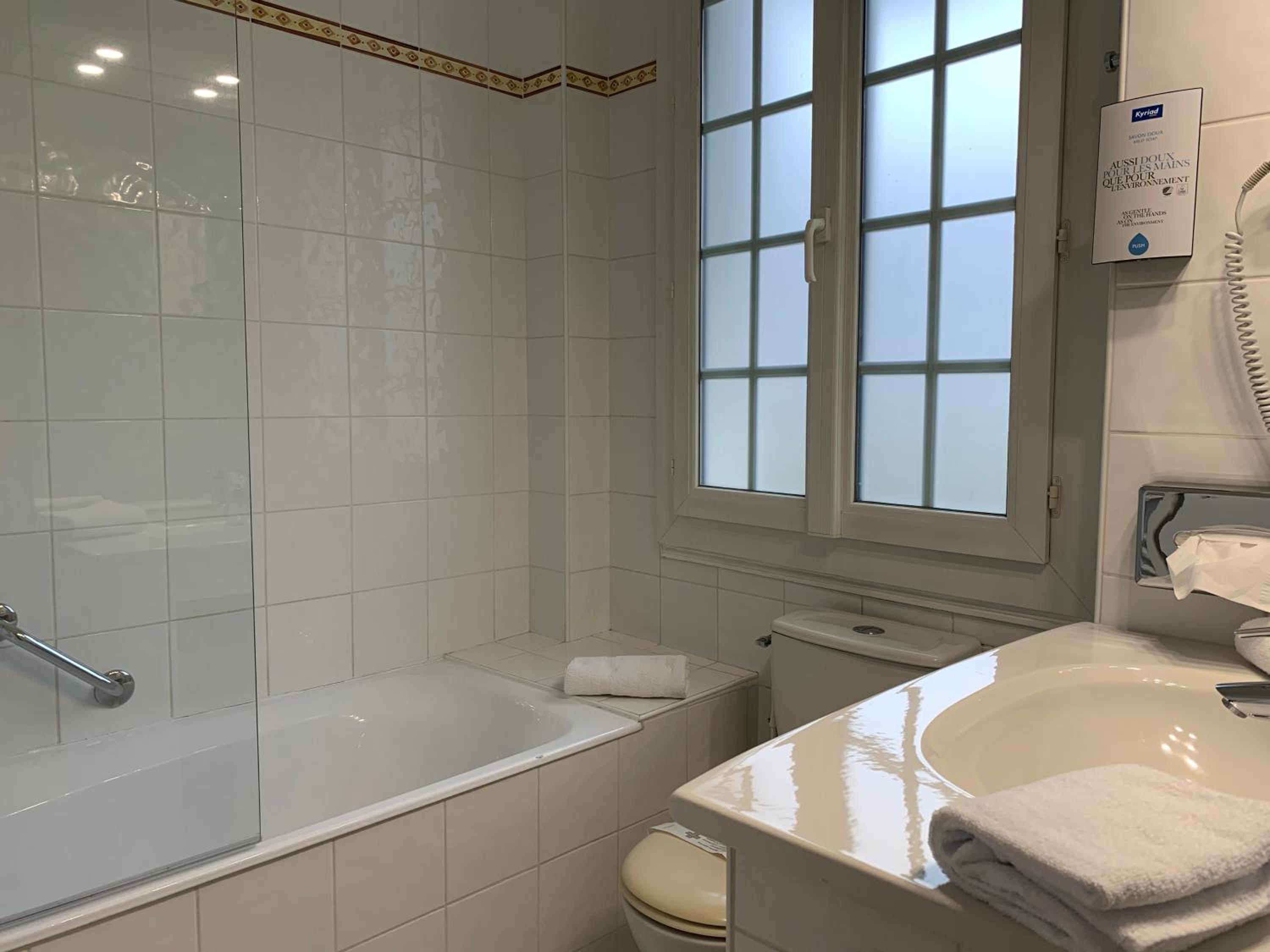 Superior Double Room - Photo 7