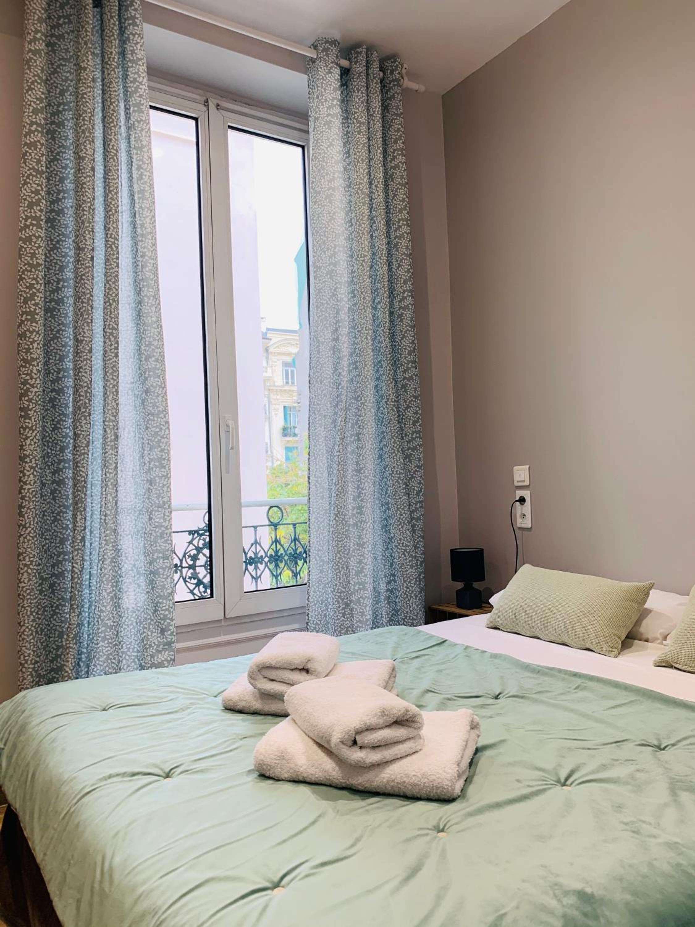 Double Room - Photo 2