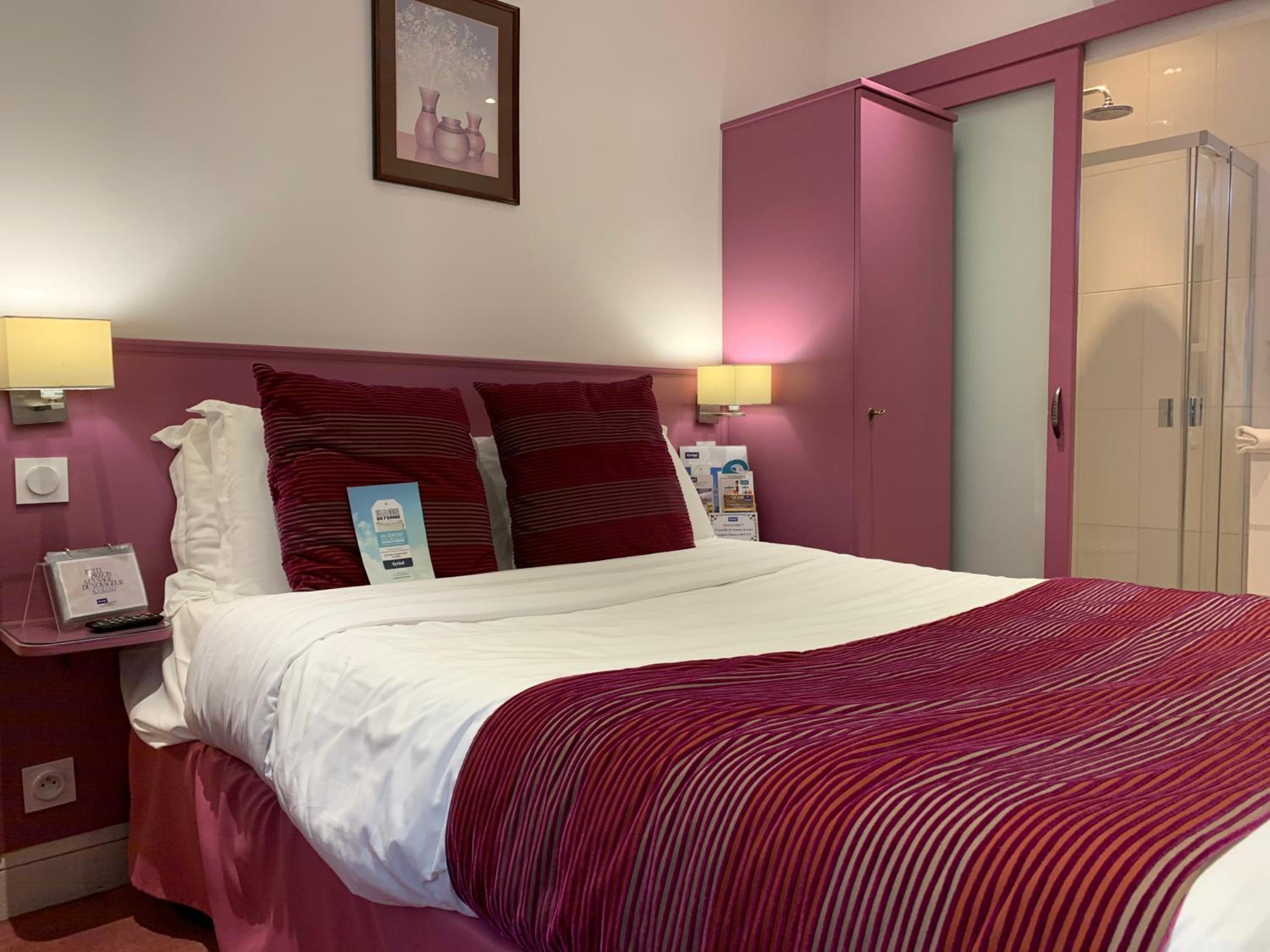 Classic Double Room - Photo 9