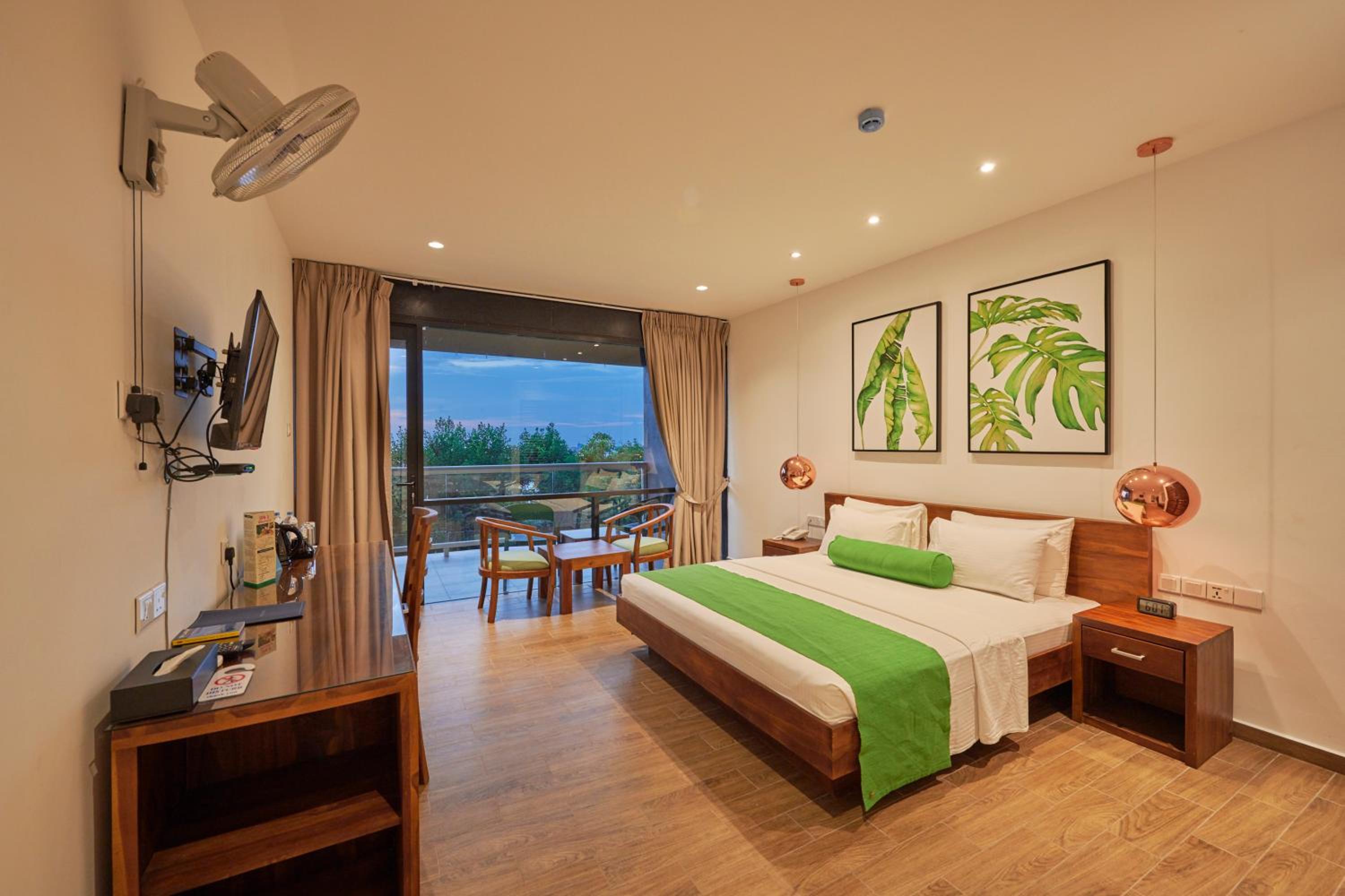 Deluxe Double or Twin Room with Garden View - Photo 12