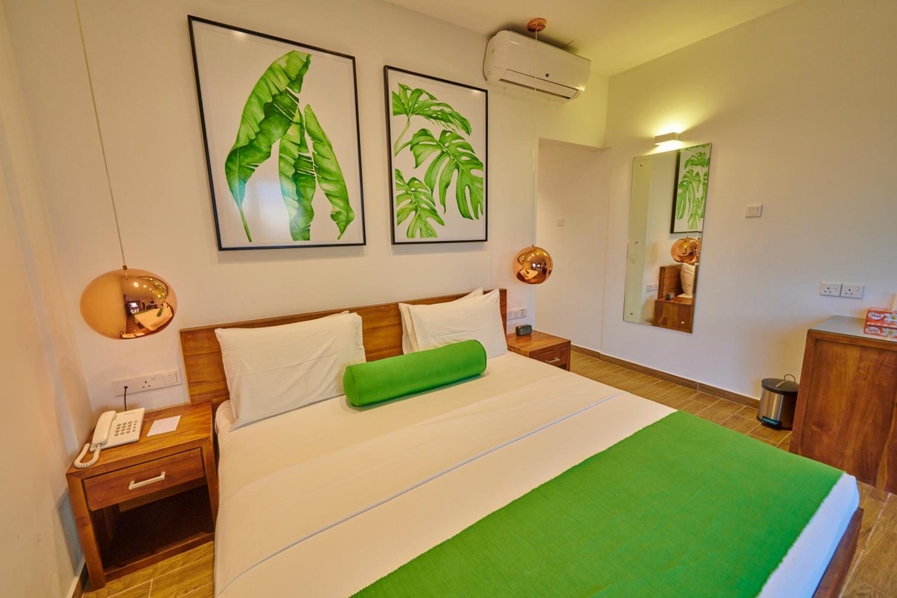 Deluxe Double or Twin Room with Garden View - Photo 23