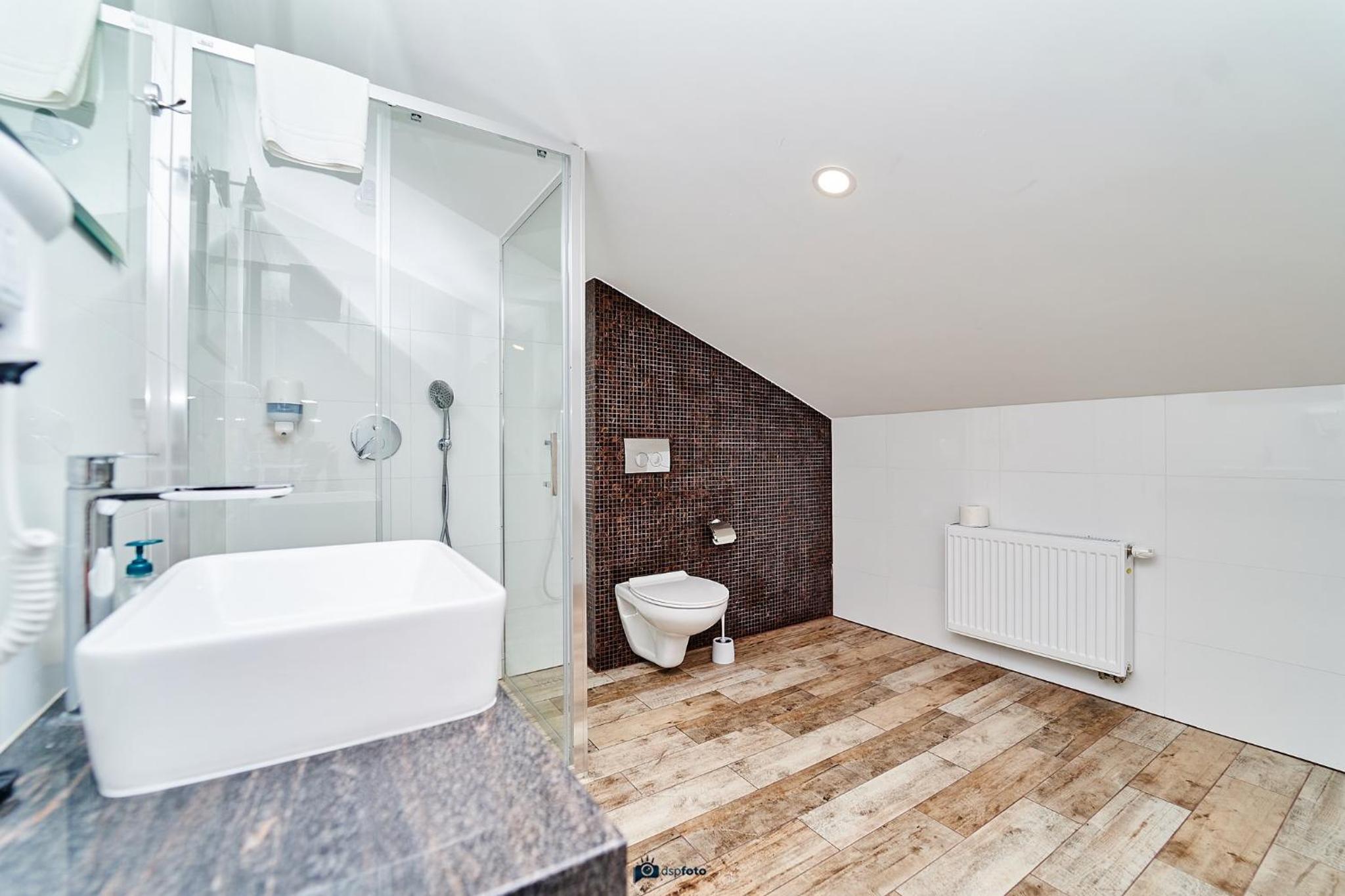 Apartment - Photo 2