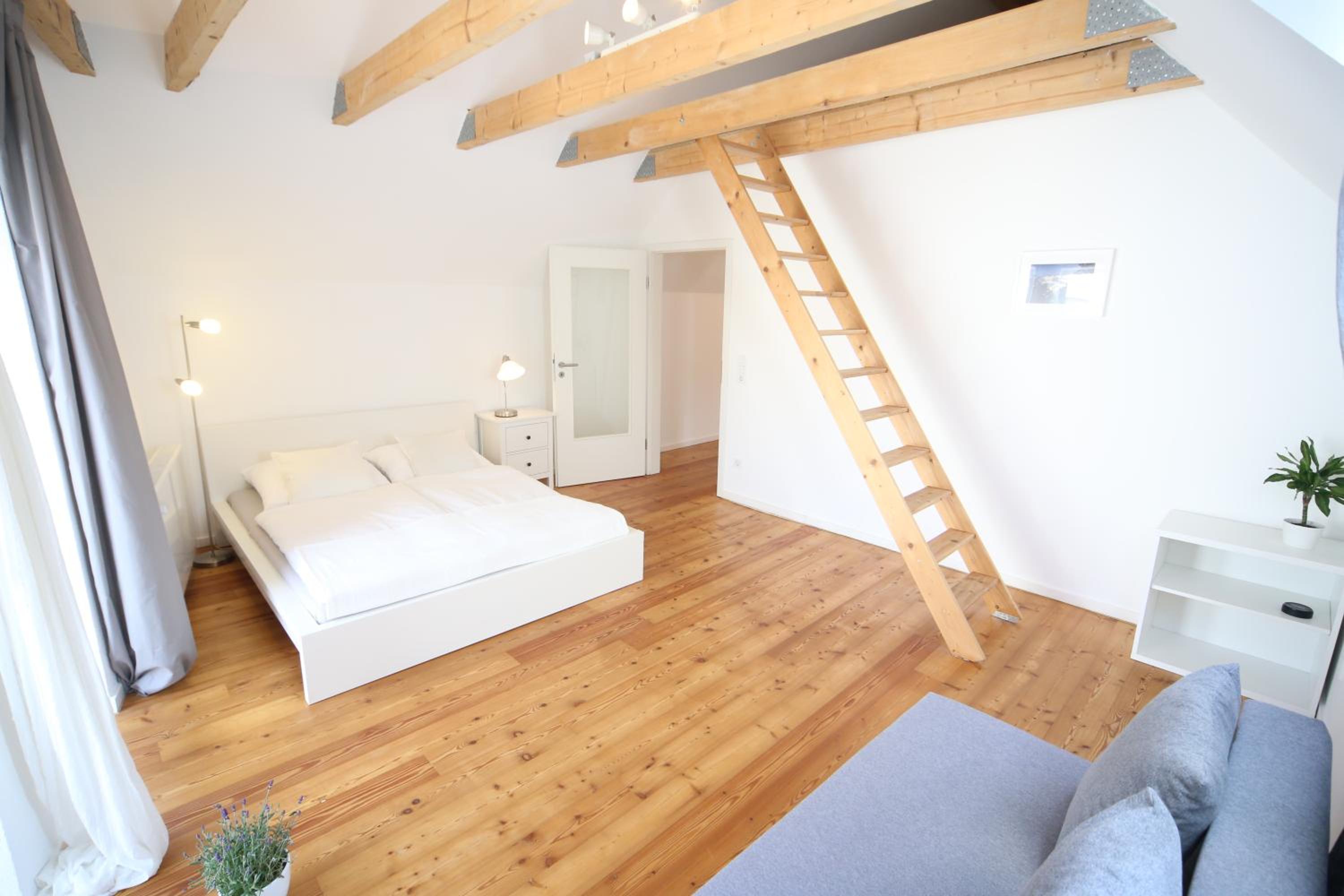 One-Bedroom House photo 1