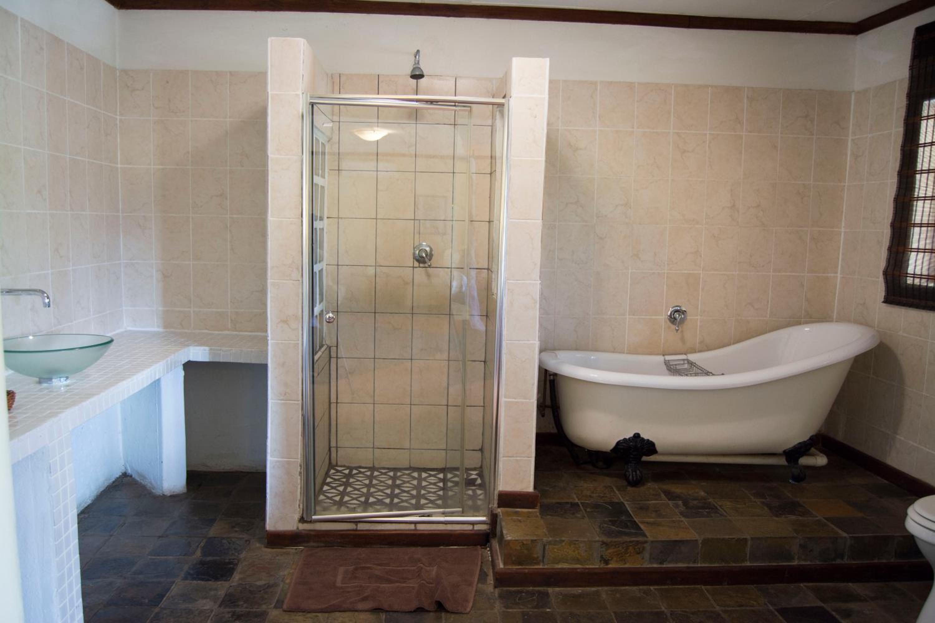 Luxury Honeymoon suite - Photo 8