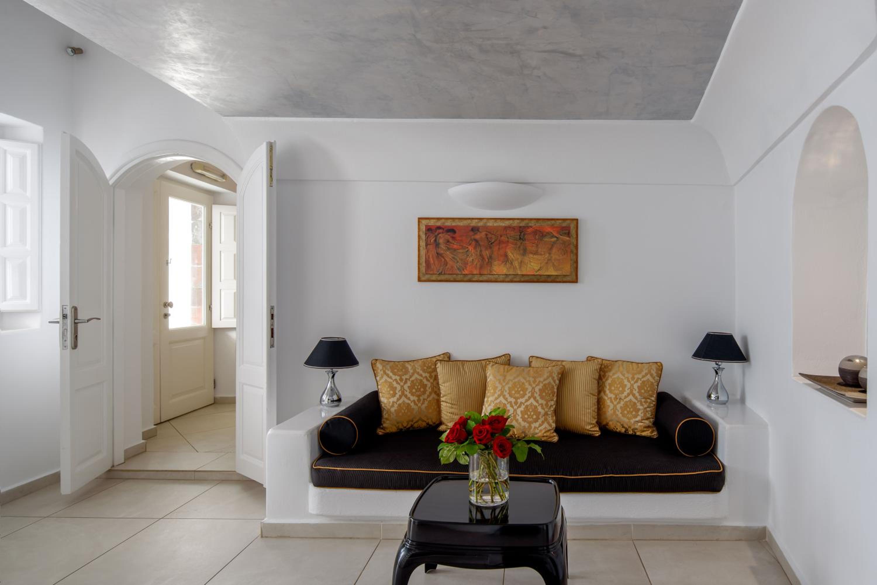 Above Blue Villa - Photo 9