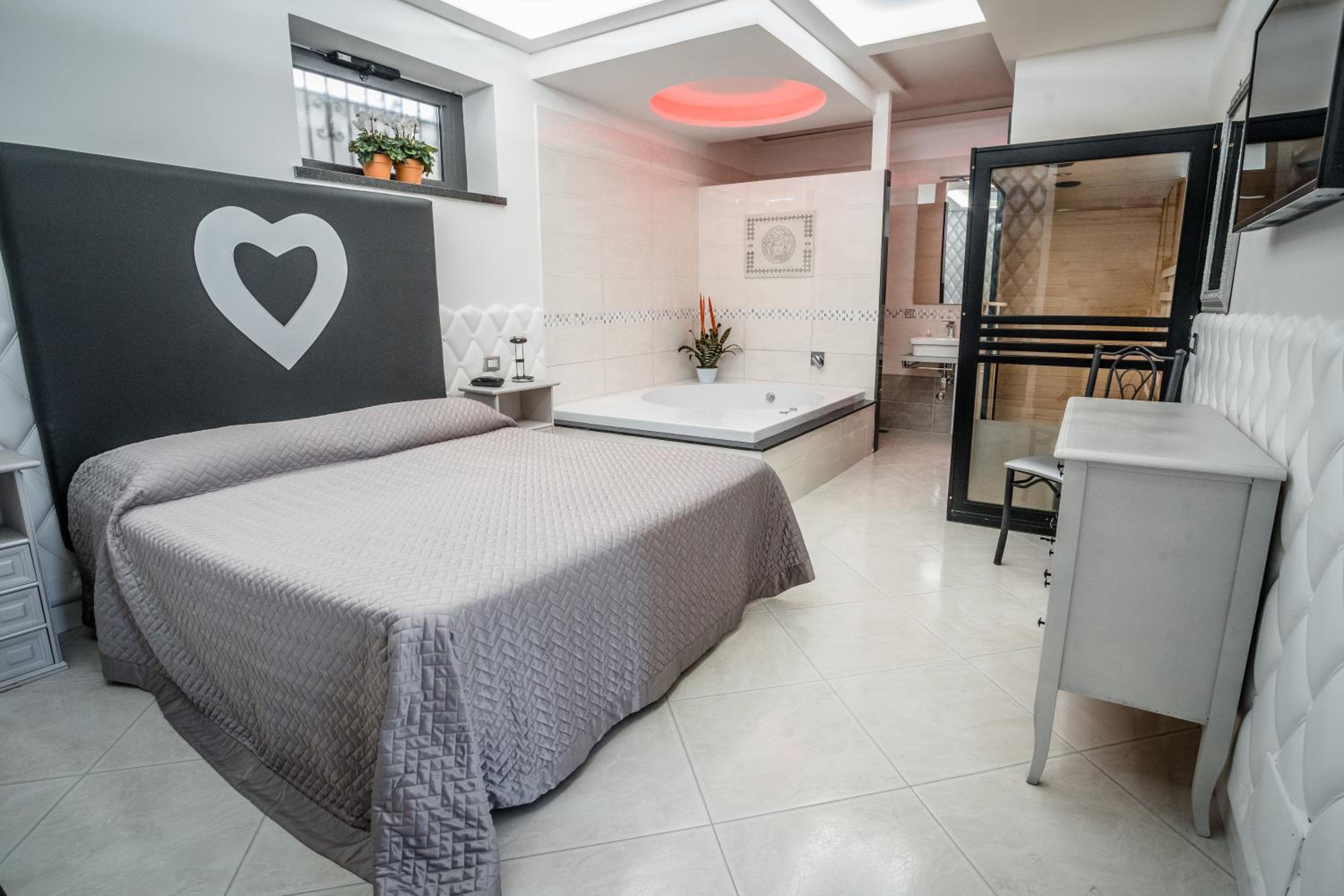 Junior Suite - Photo 2