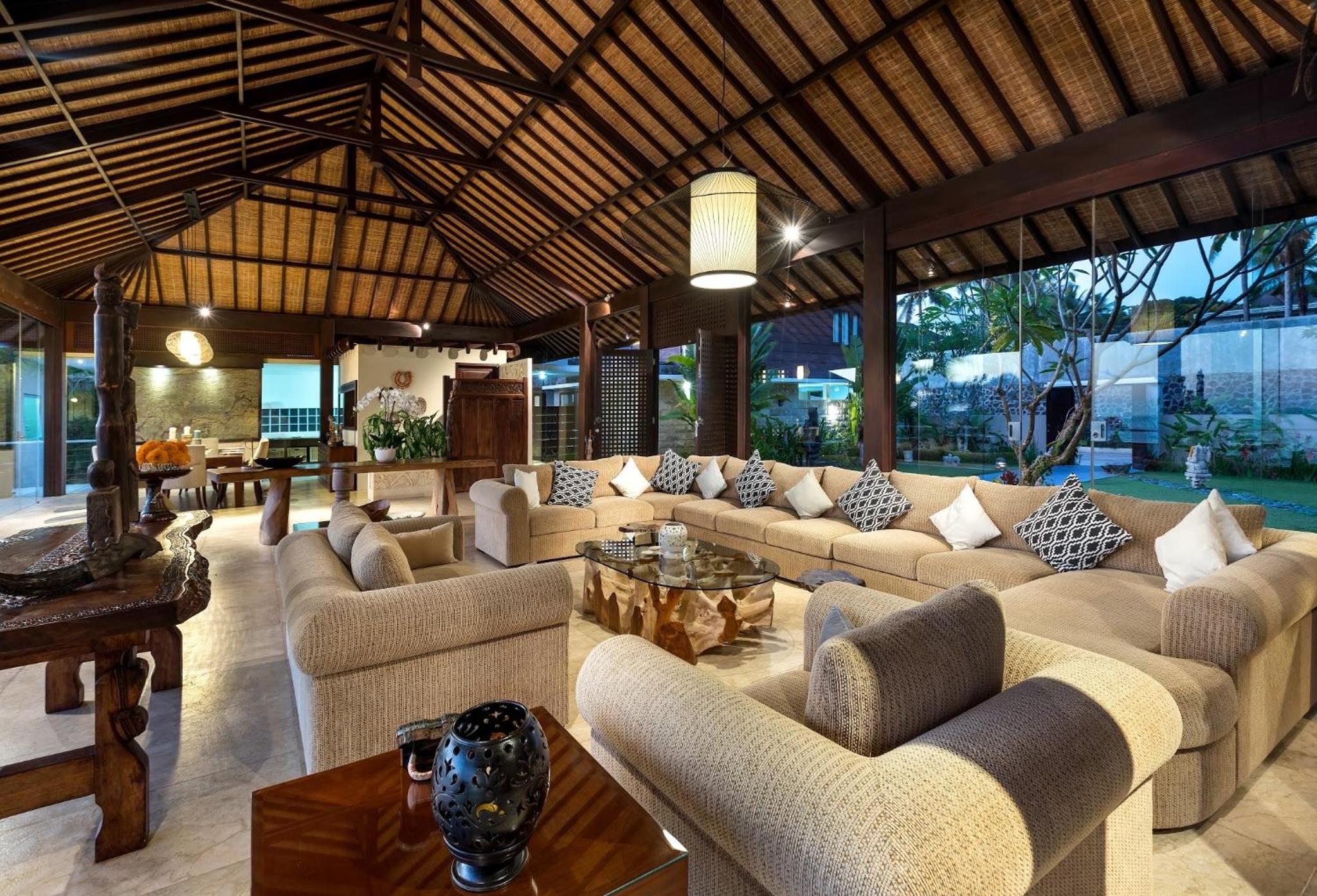 Deluxe Villa photo 1