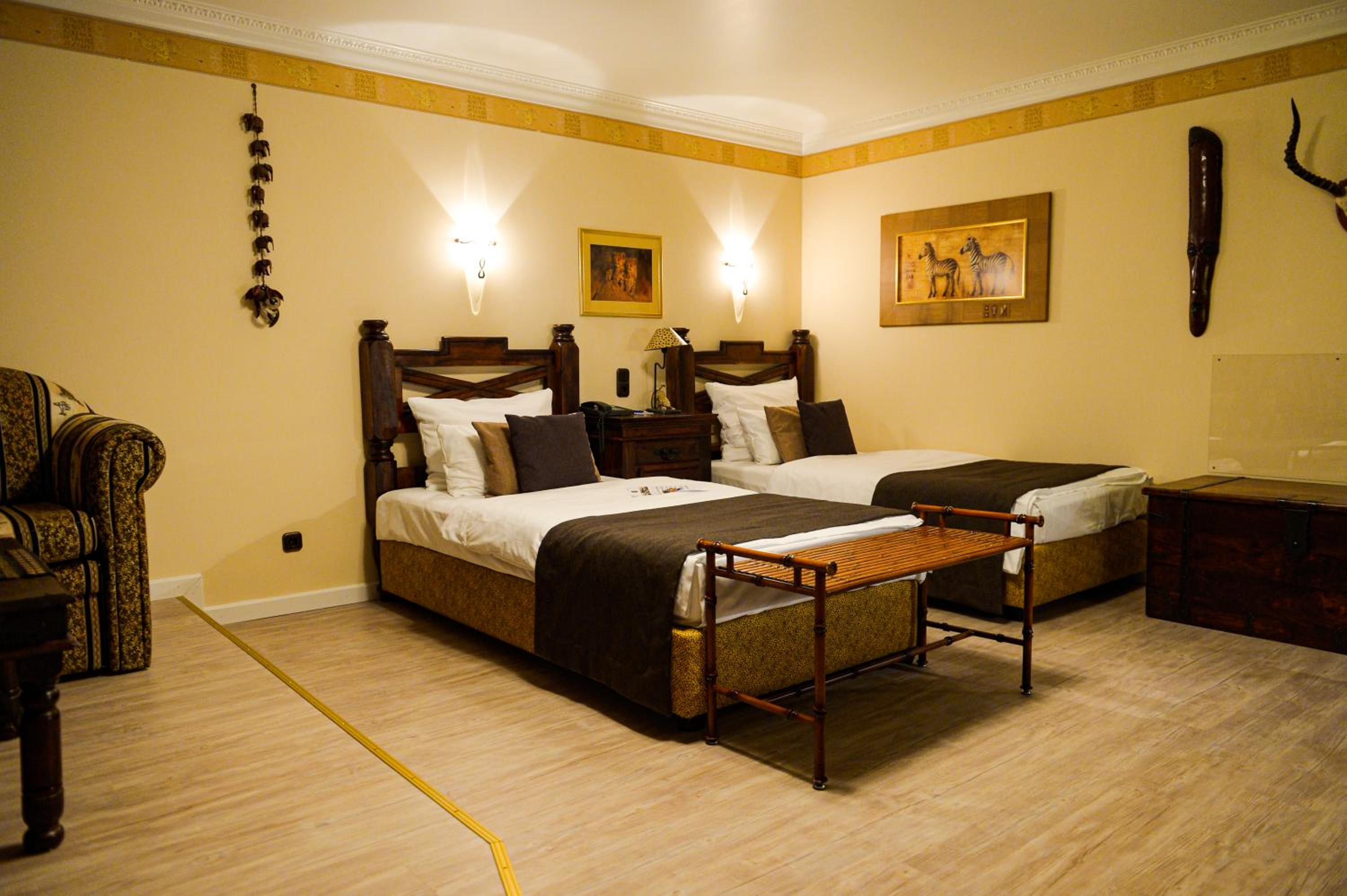 Triple Room