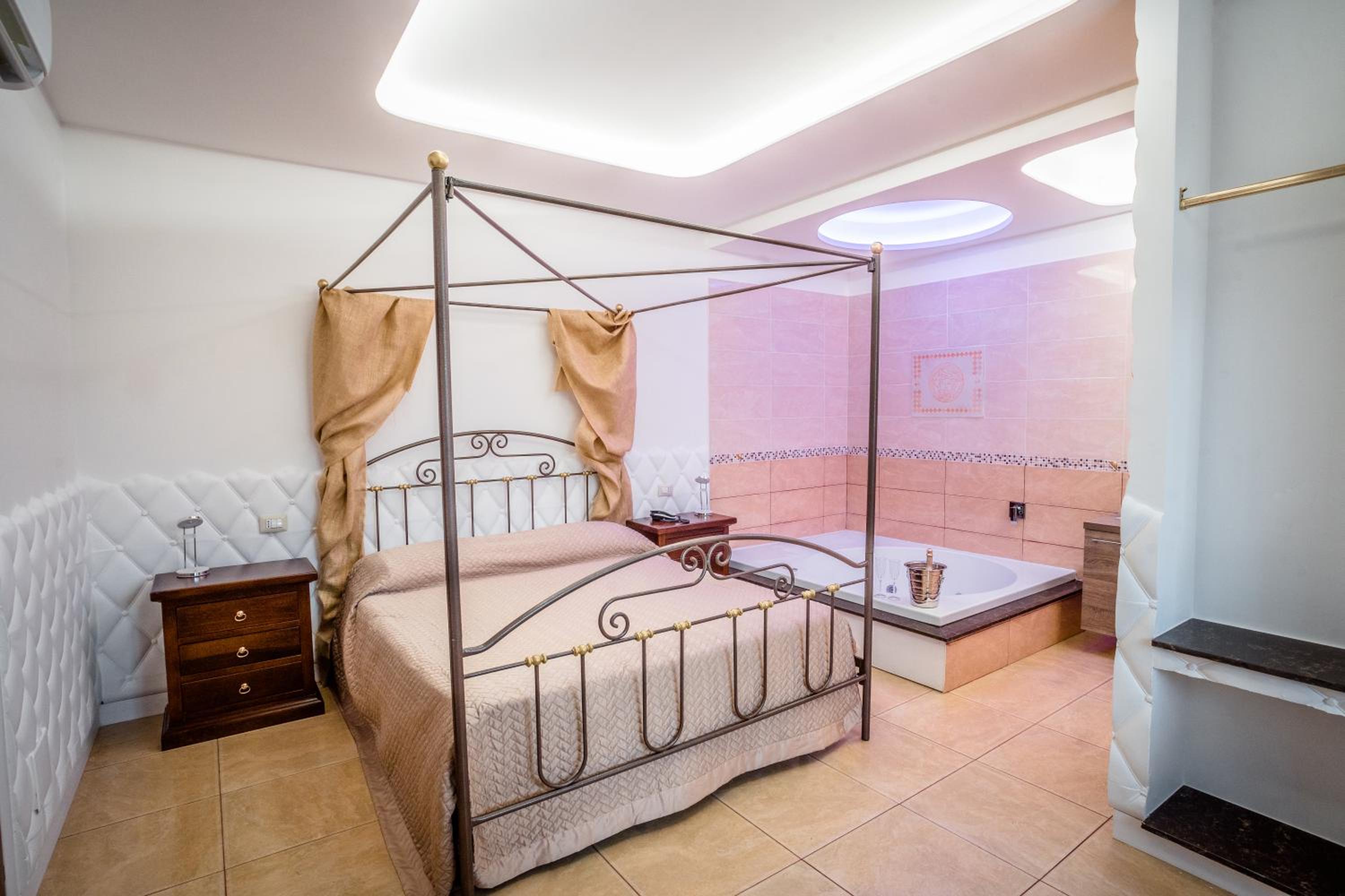 Junior Suite - Photo 5