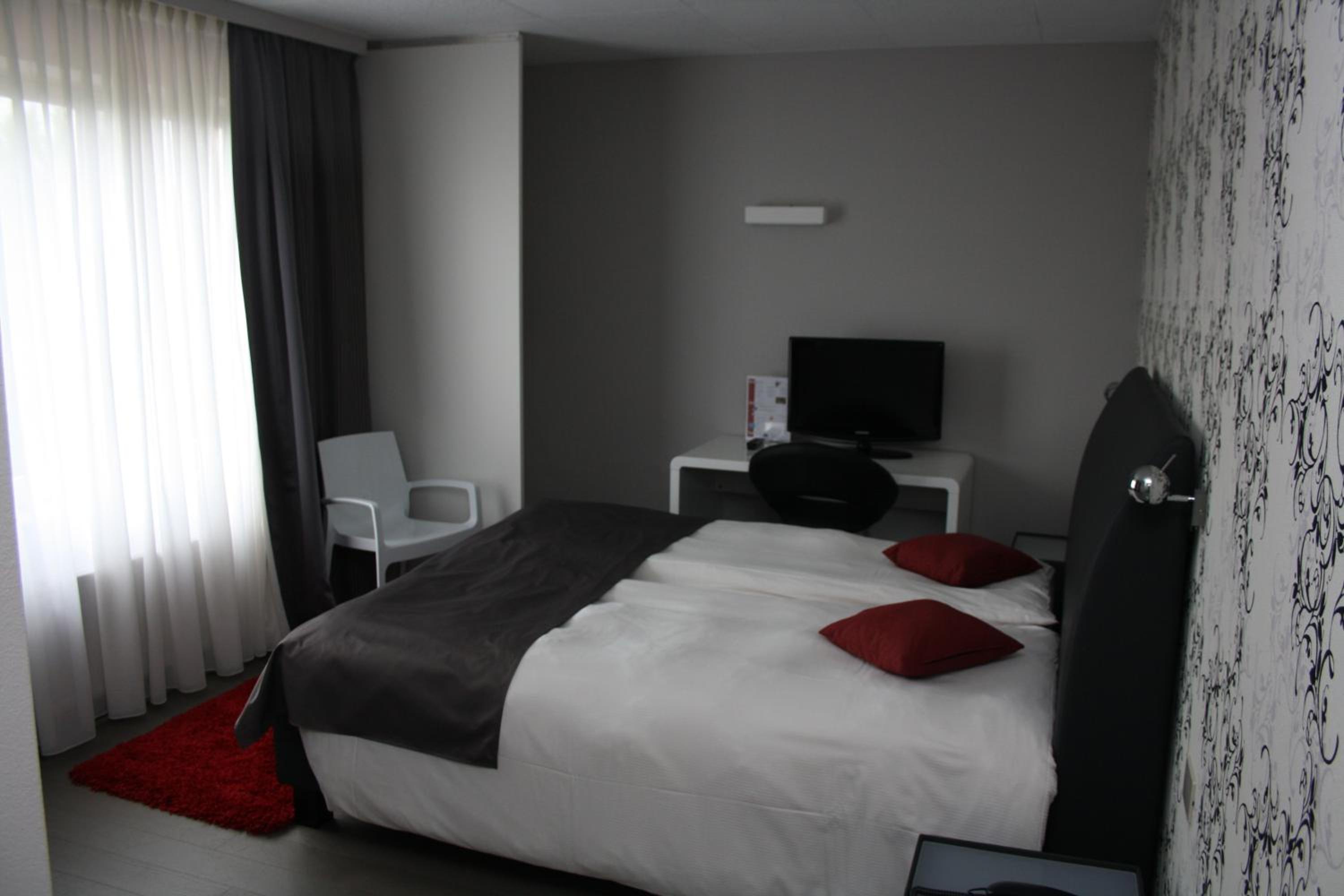 Basic Double Room photo 1