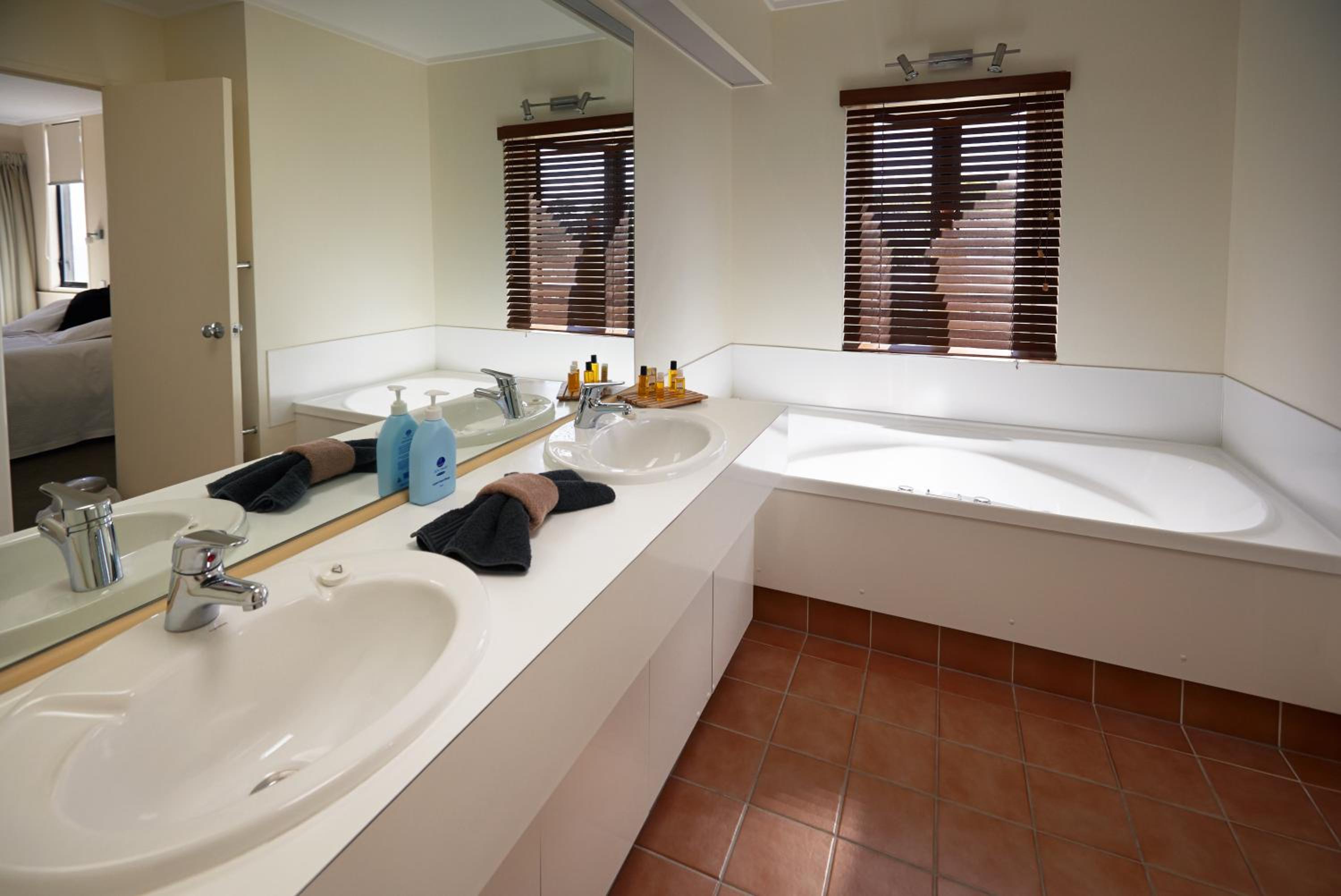 Two-Bedroom Apartment with Sea View - Penthouse photo 2