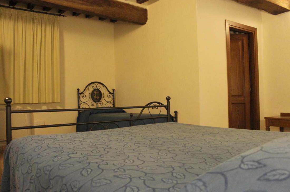 Double Room - Photo 4