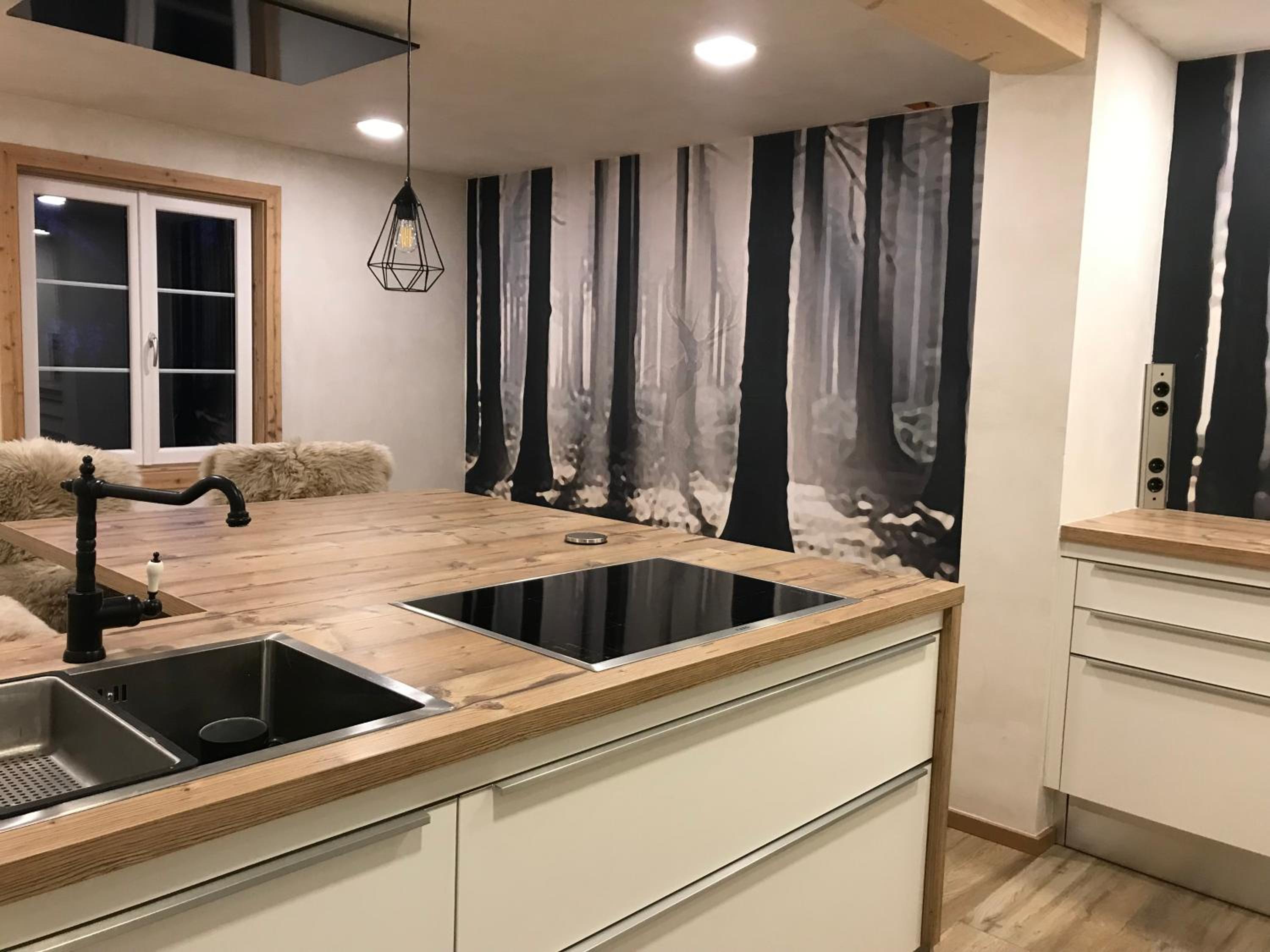 Three-Bedroom Chalet photo 3