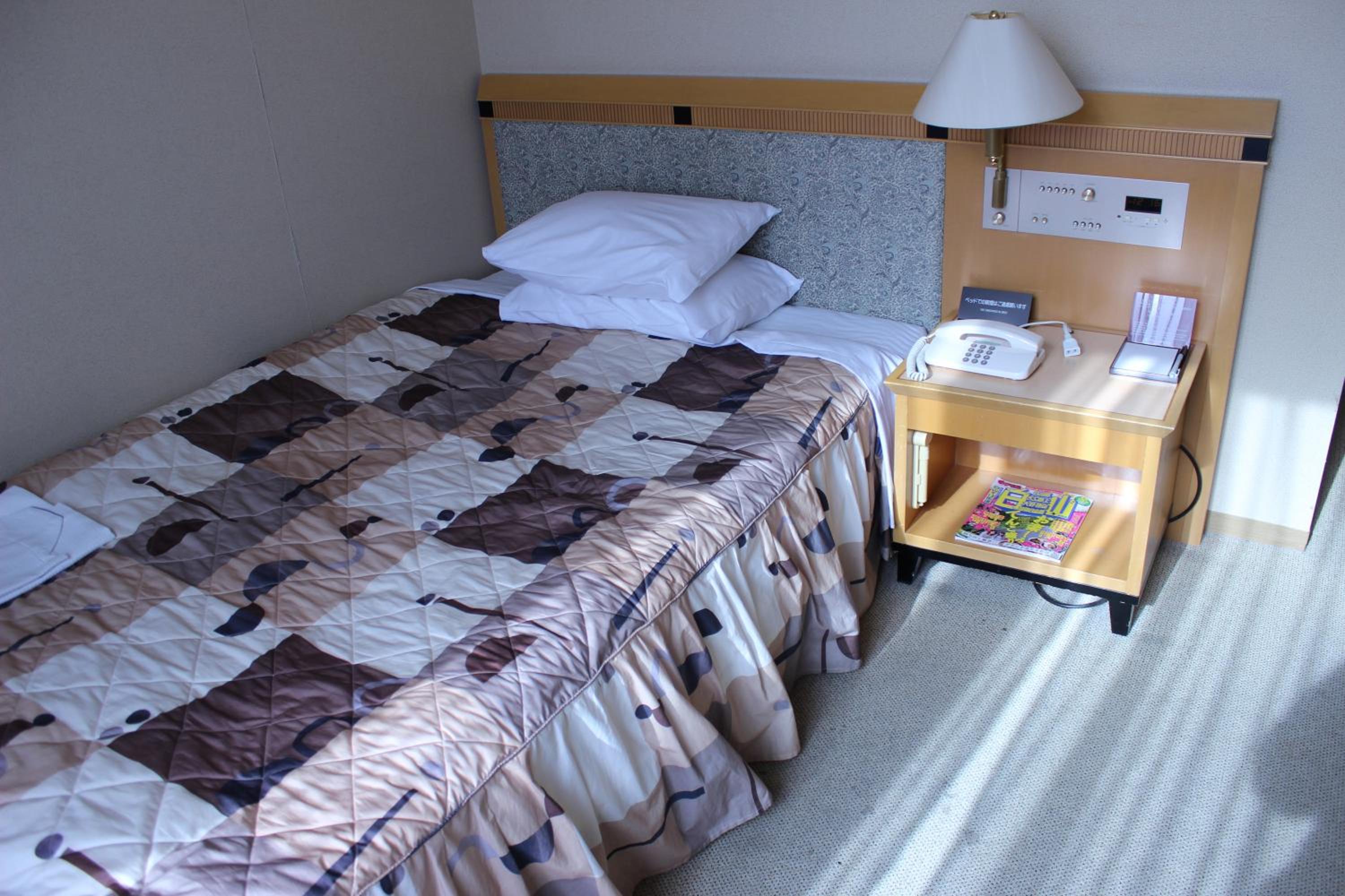 Single Room - Non-Smoking photo 1