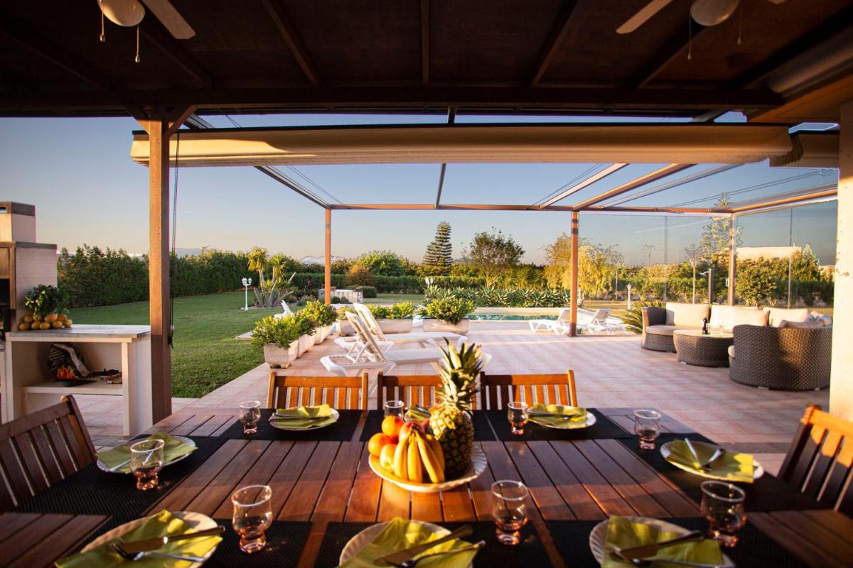 Five-Bedroom Villa
