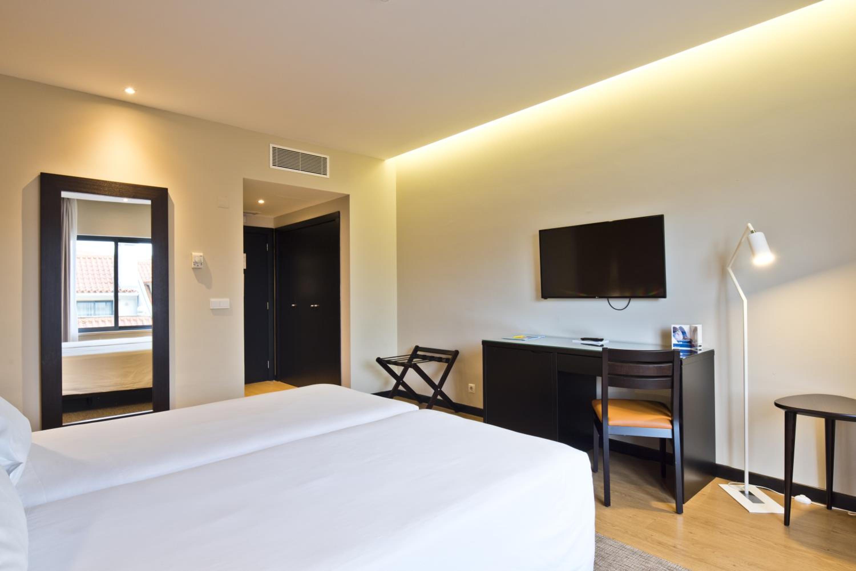 Superior Double Room - Photo 4