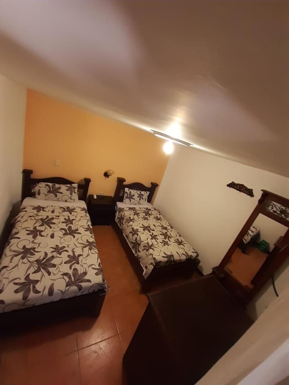 Standard Twin Room photo 3