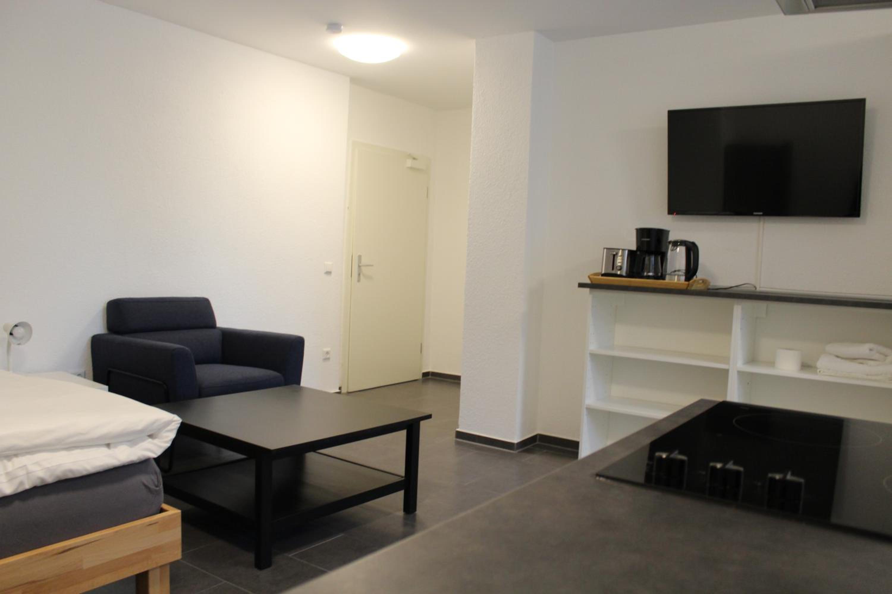 Single Room photo 2