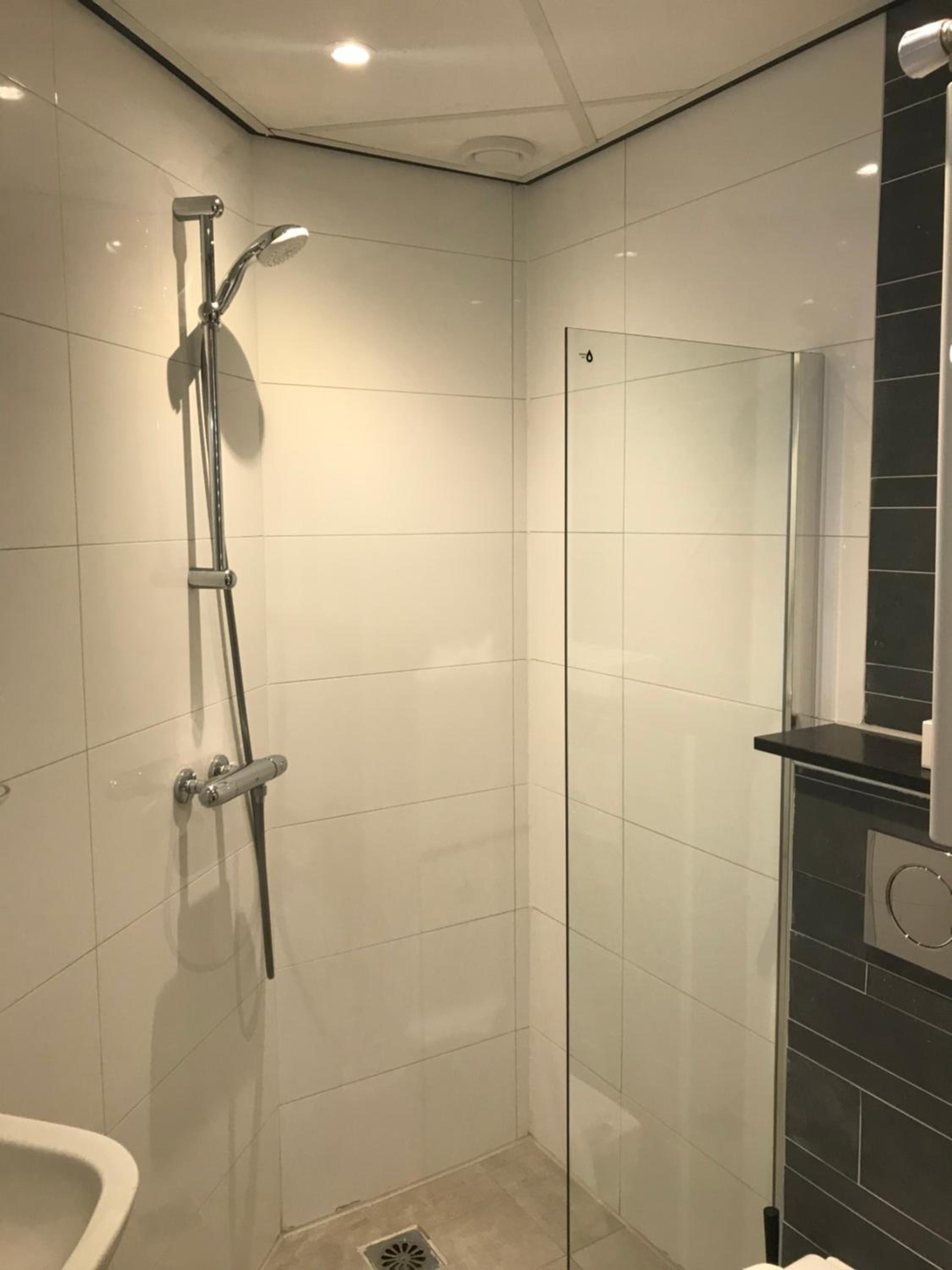 Standard Double Room - Photo 2