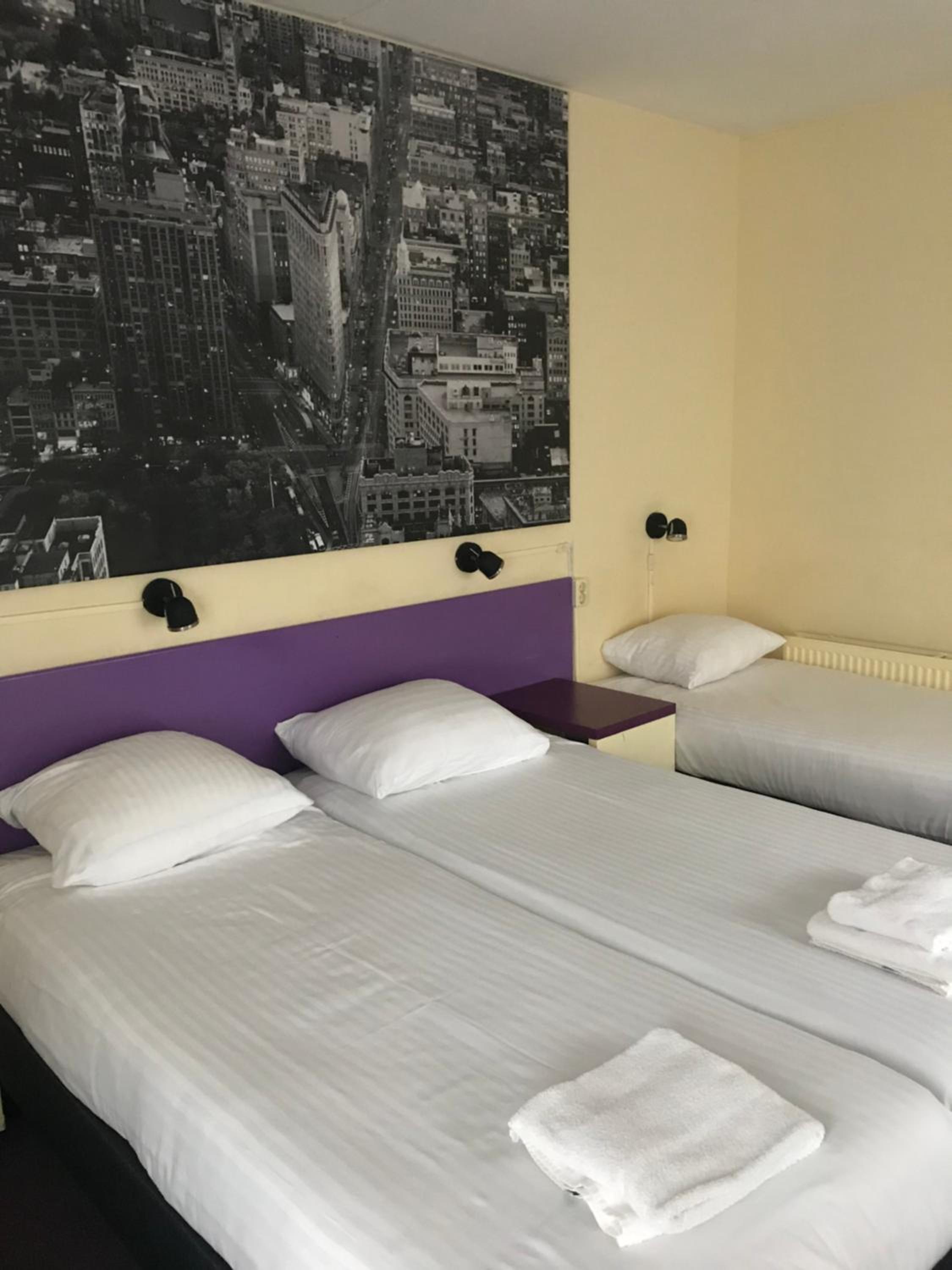 Quadruple Room - Photo 3