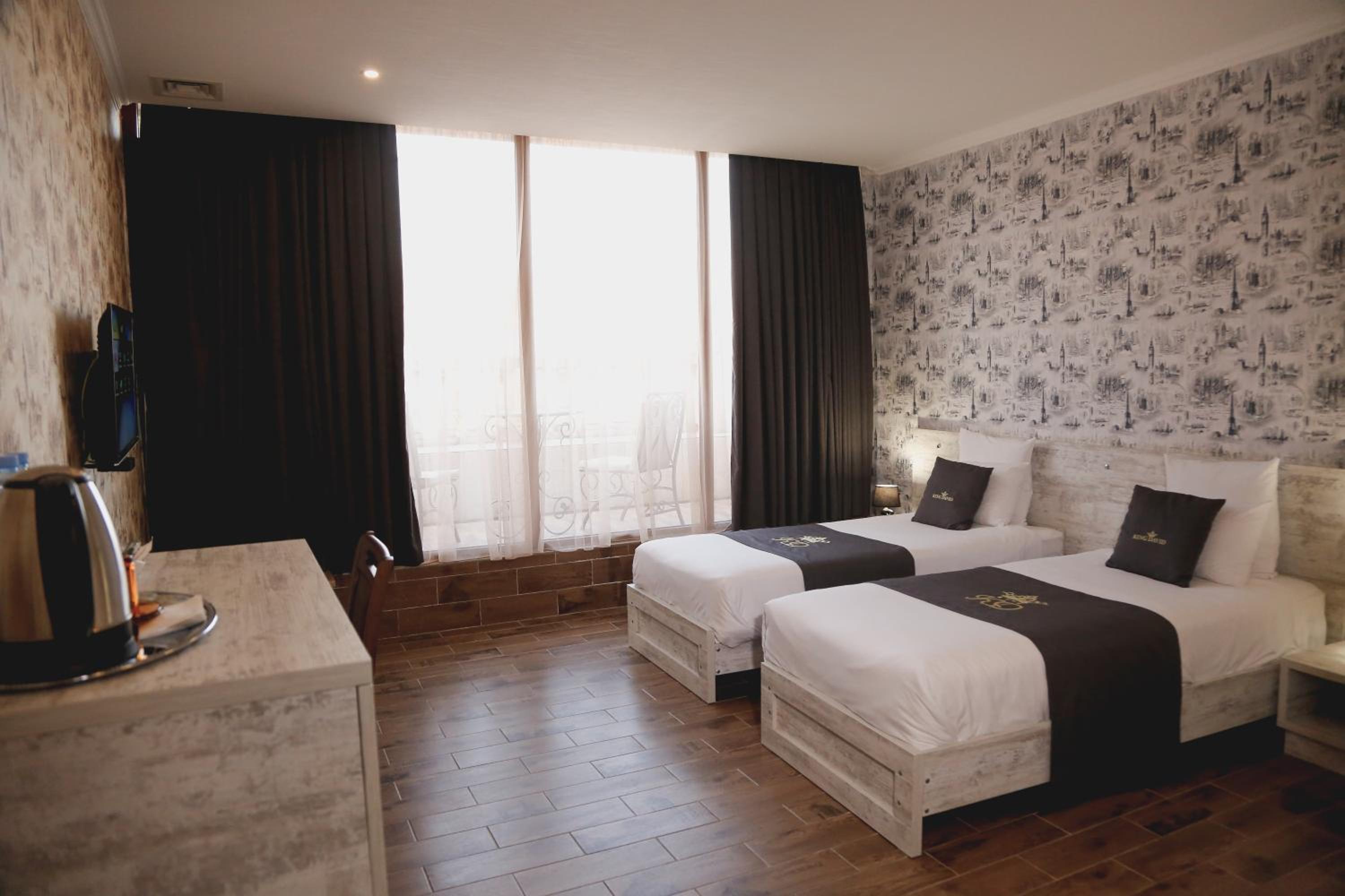 Deluxe Twin Room photo 1