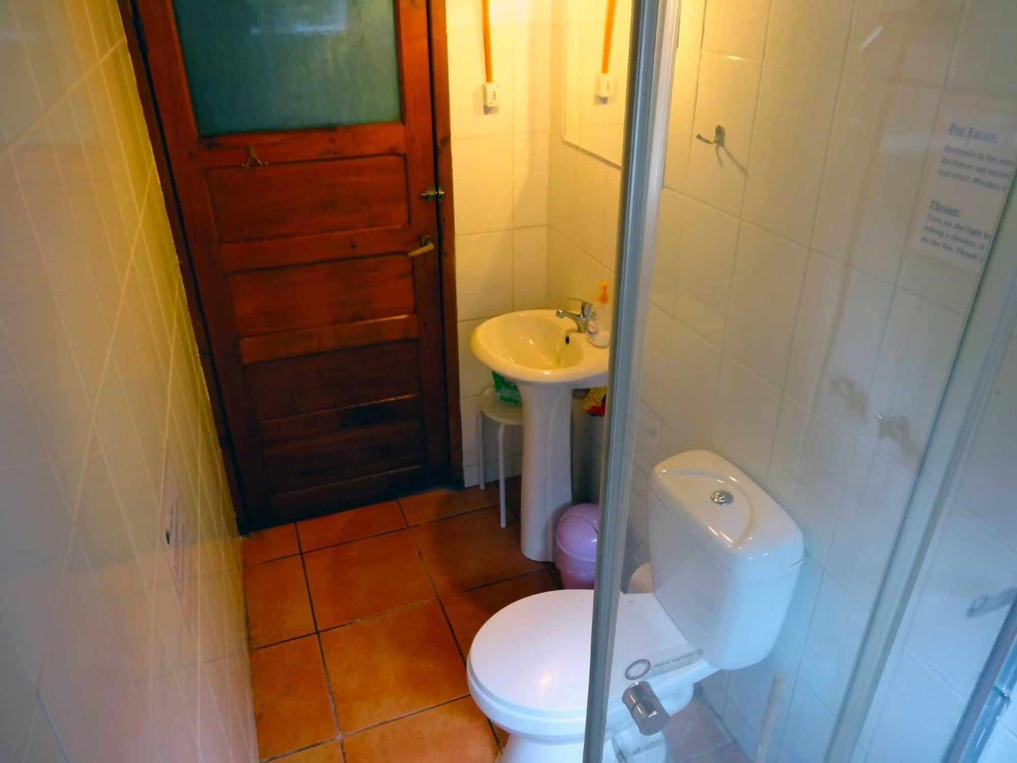 Standard Double Room with Shared Bathroom photo 2