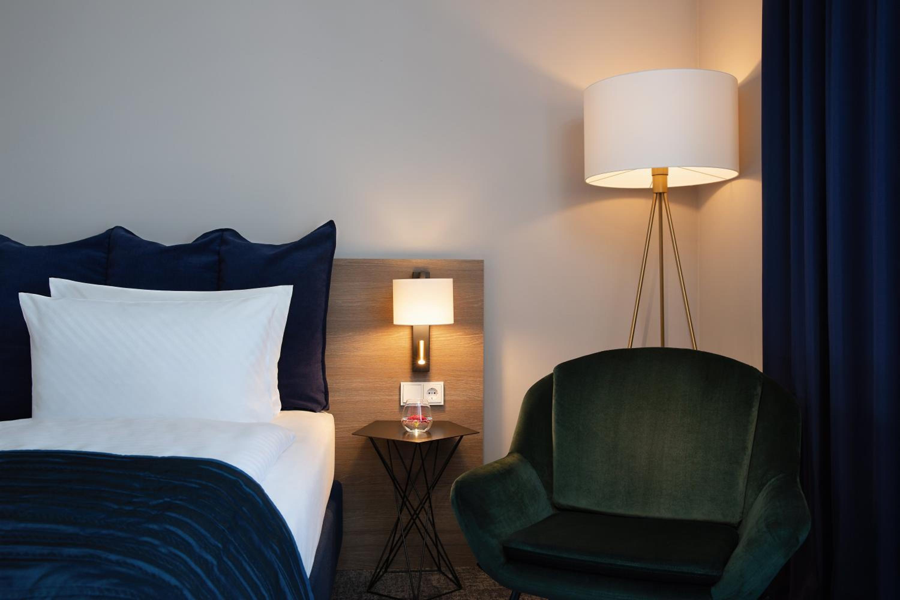 Standard Room - Photo 7