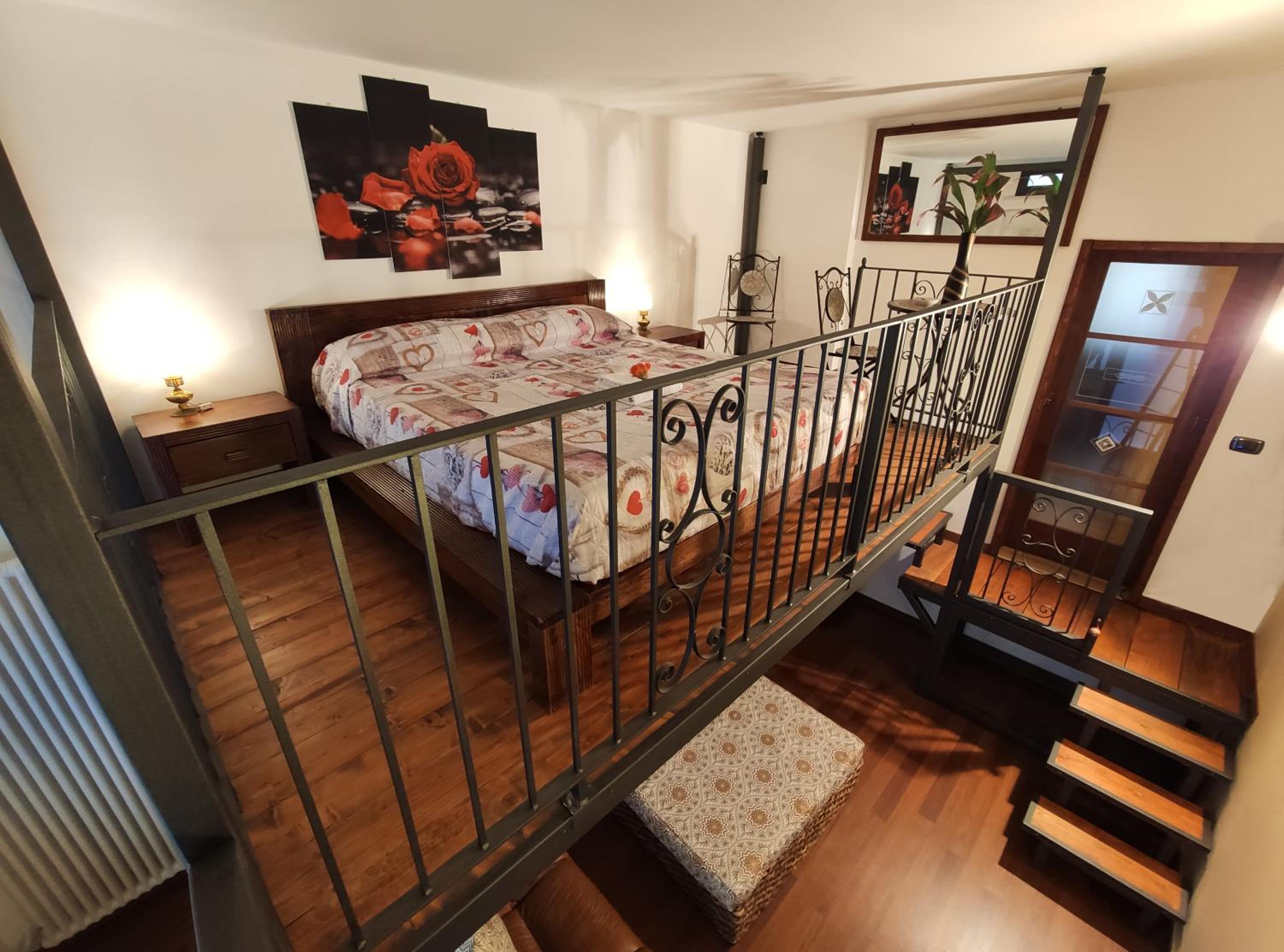 Deluxe Room (2 Adults + 1 Child) photo 1