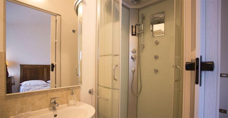 King Room with Mountain View - Photo 7