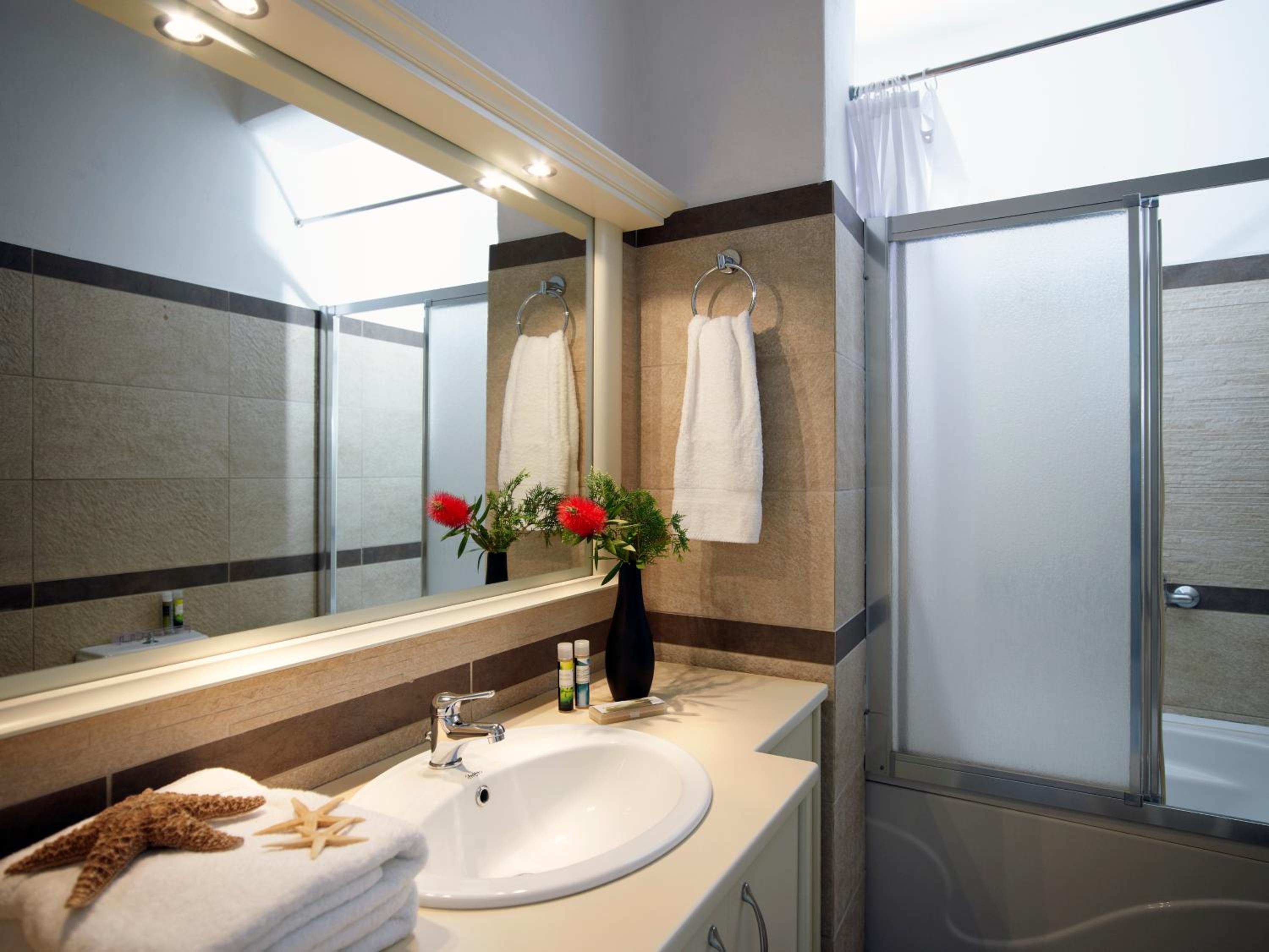 Triple Room with Sea View - Photo 15