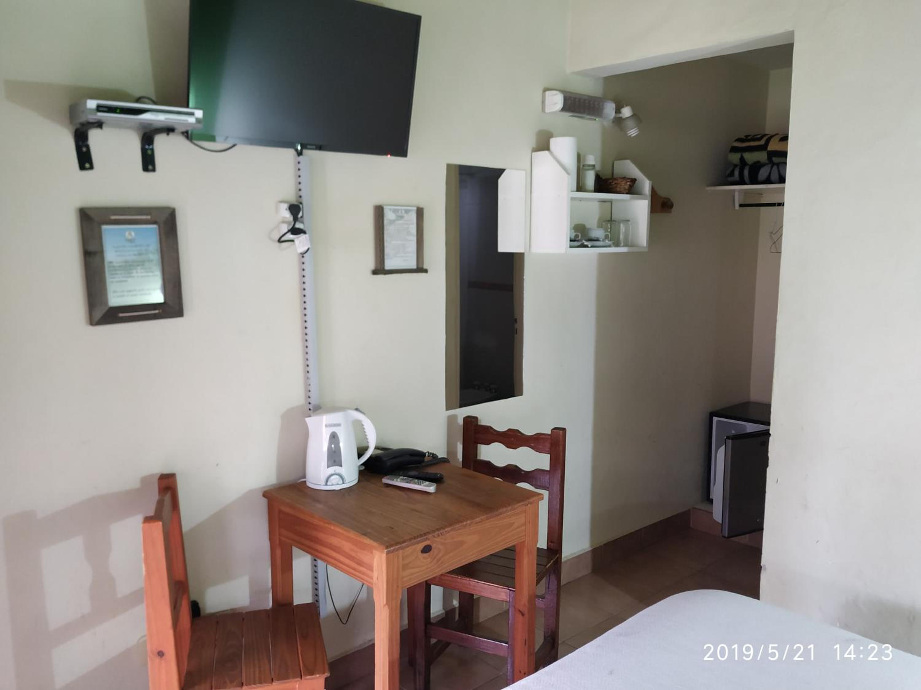 Double or Twin Room photo 2