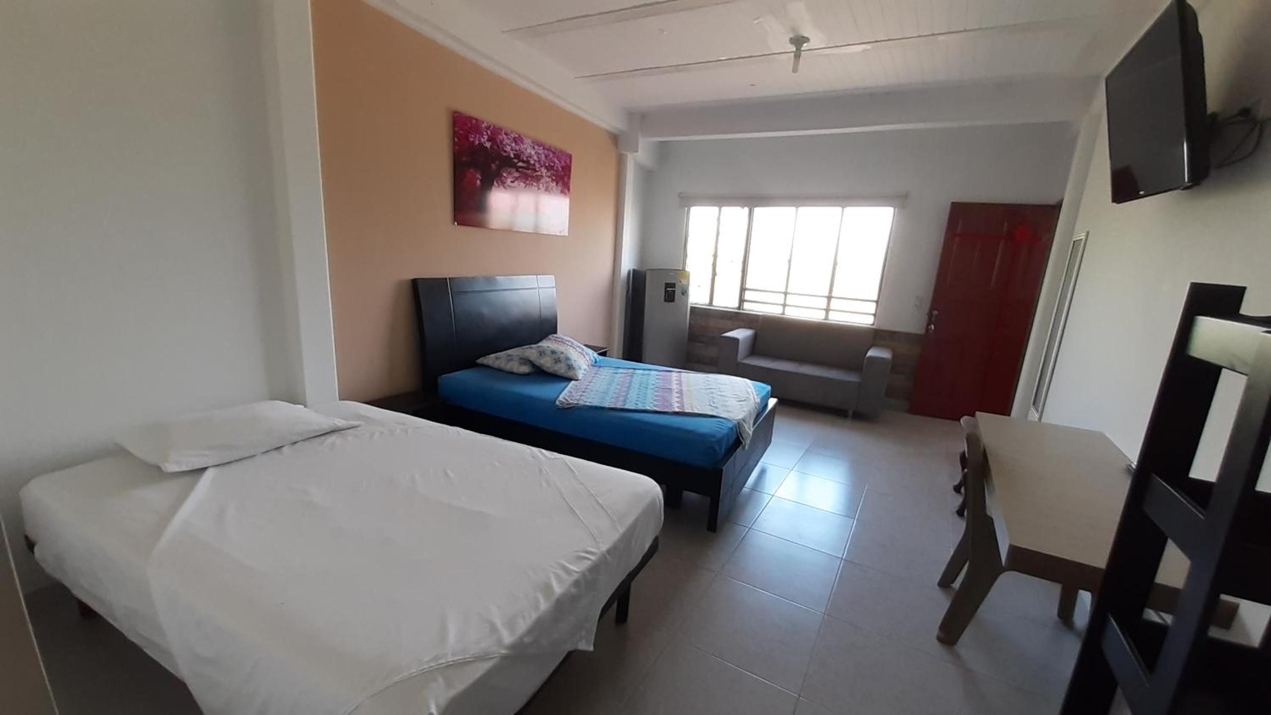 Twin Room with Bathroom photo 3