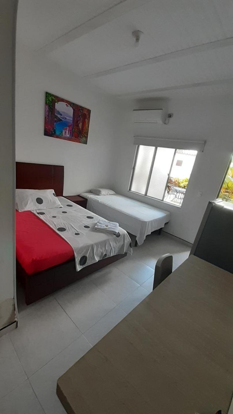 Twin Room with Bathroom photo 1