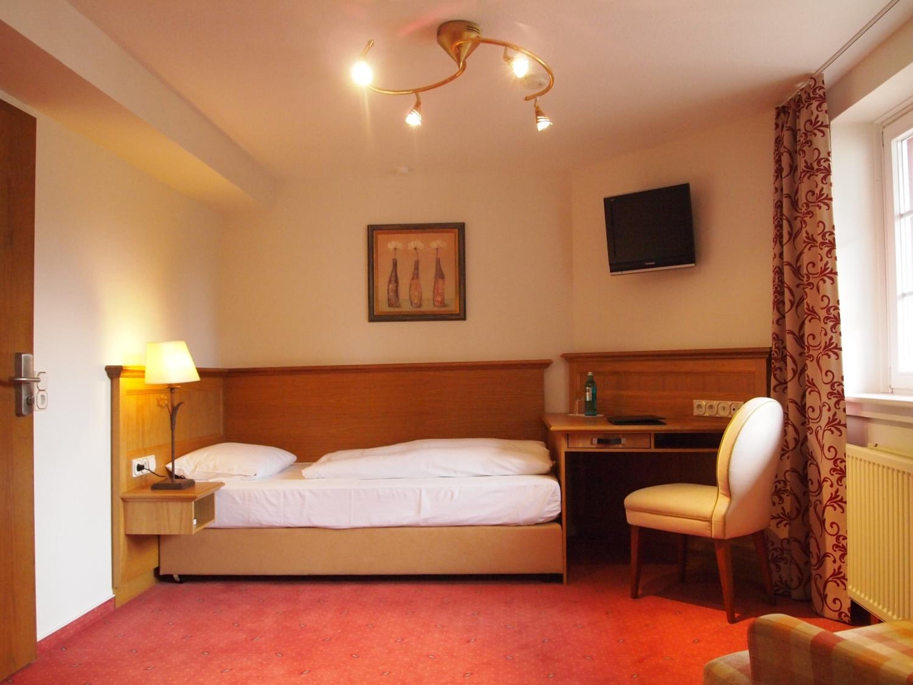 Standard Single Room photo 3