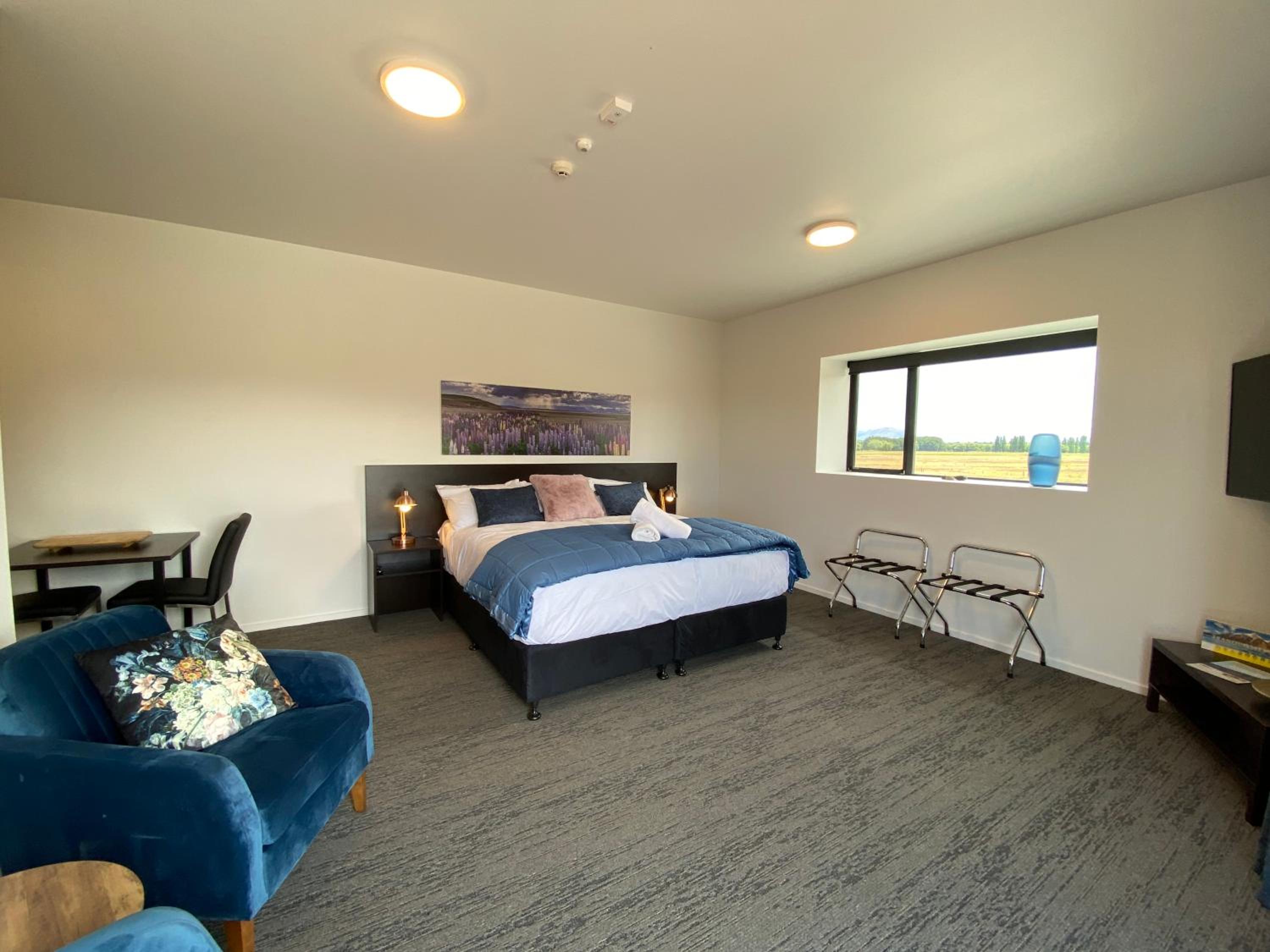 Luxury Suite 2