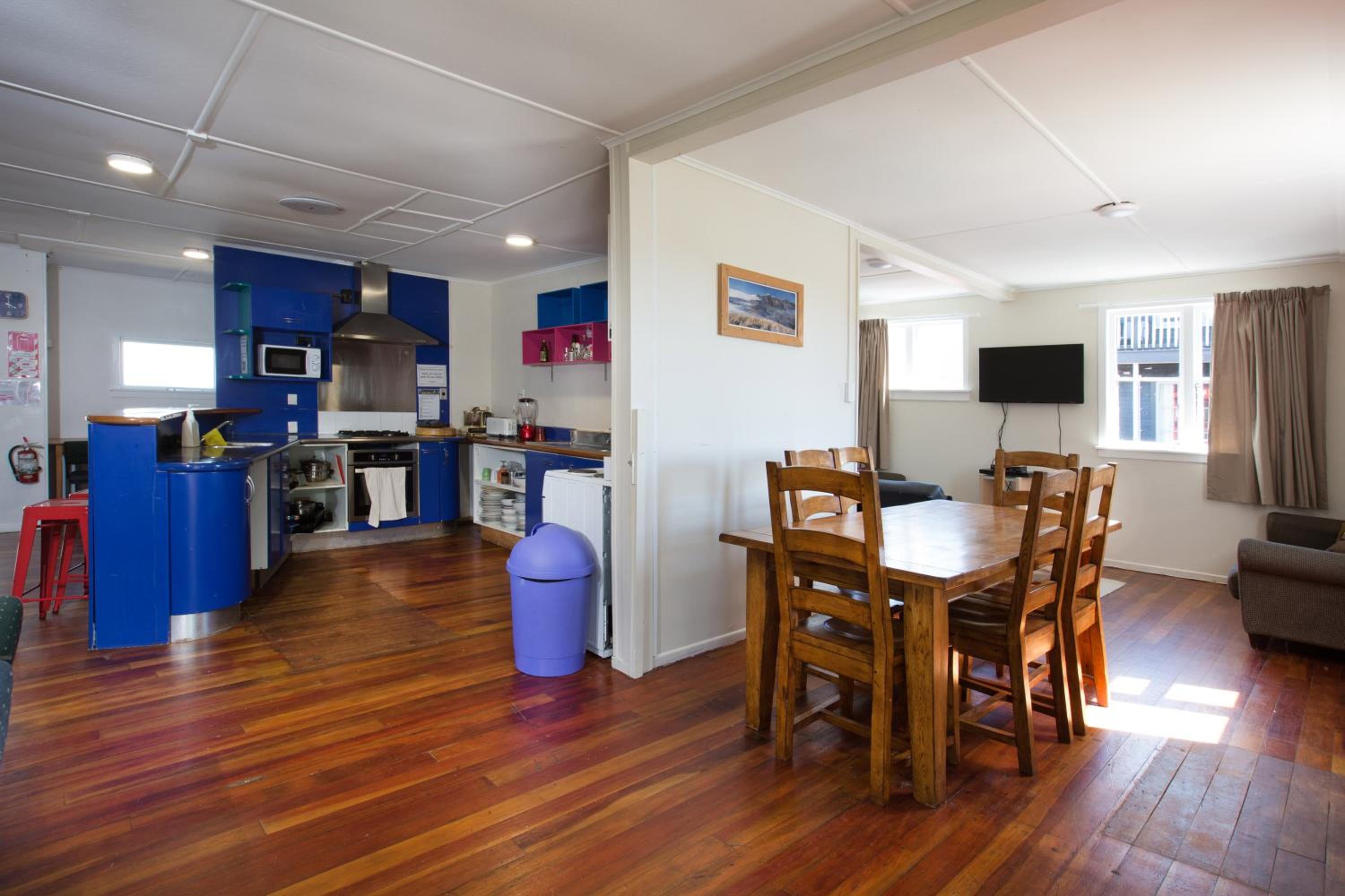 Mixed Dormitory Room photo 2
