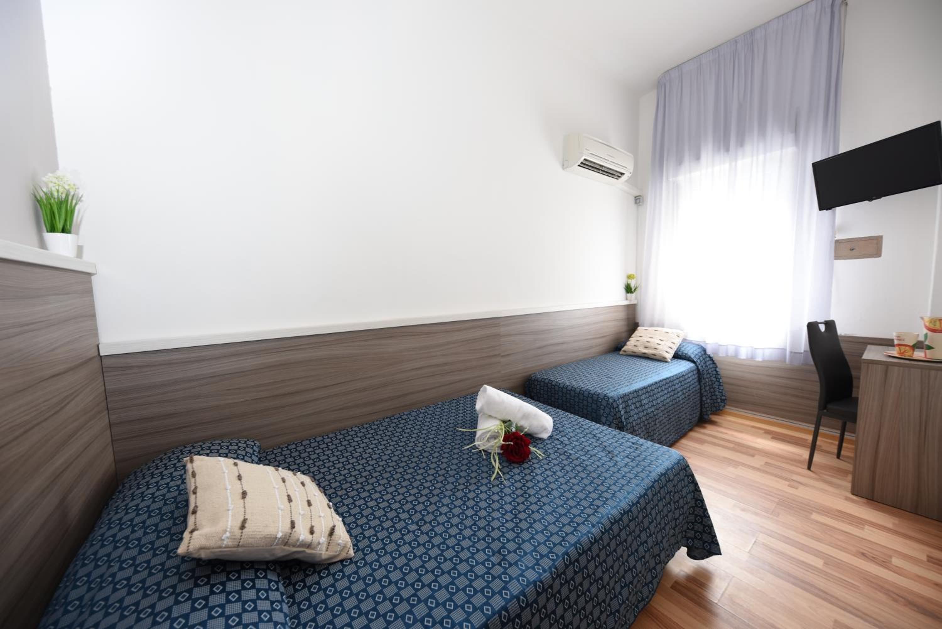 Single Room with Sea View photo 1