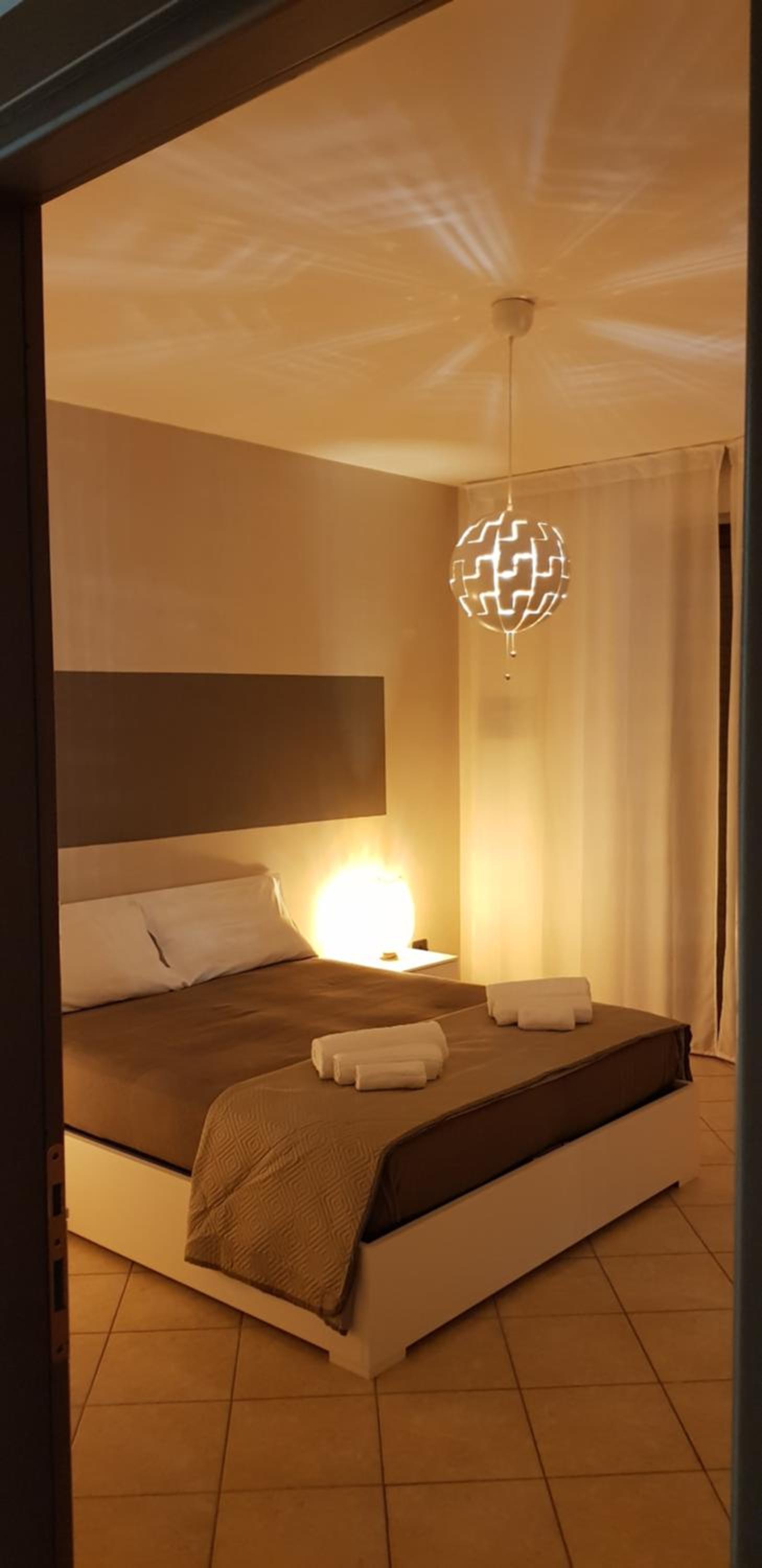 Three-Bedroom Apartment - Photo 17