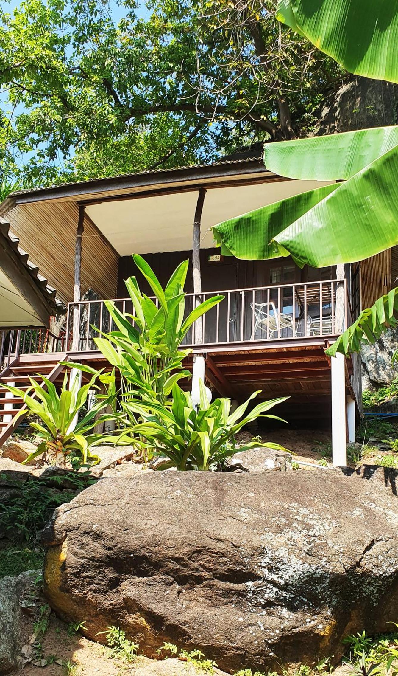 Bungalow with Fan photo 3