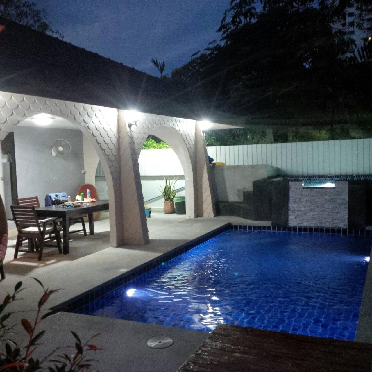 Villa photo 3
