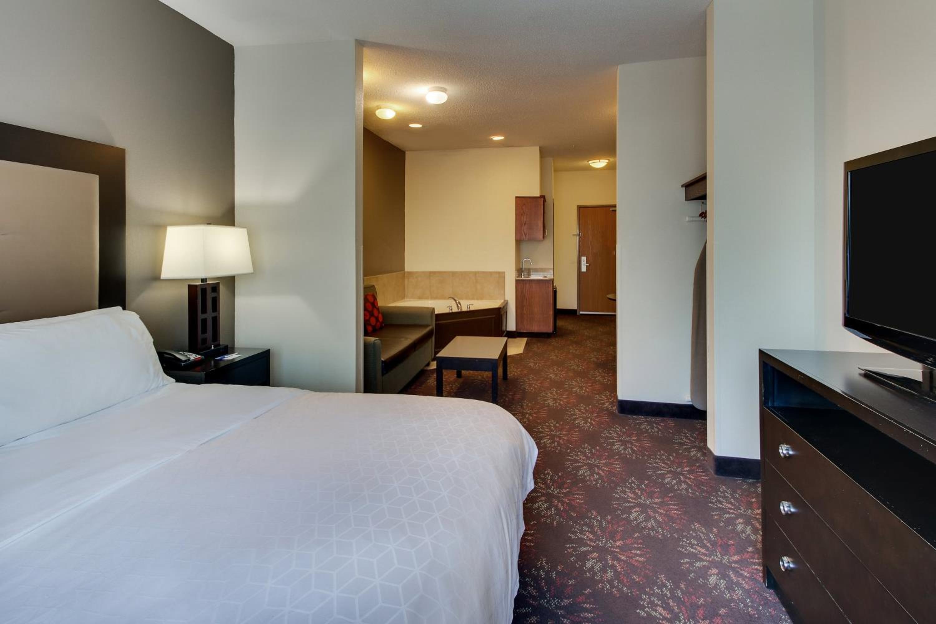 King Suite - Photo 4