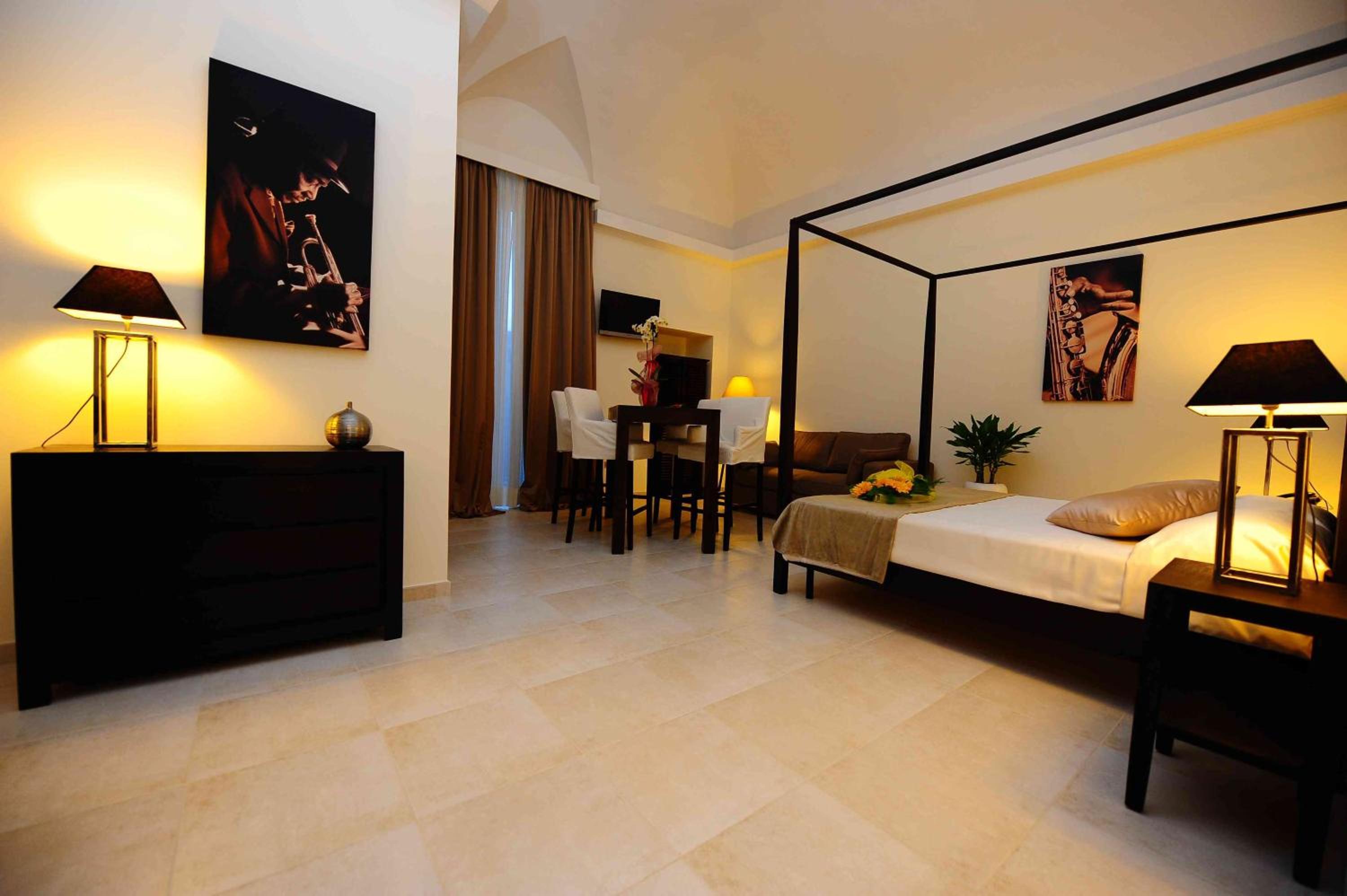 Junior Suite - Photo 8