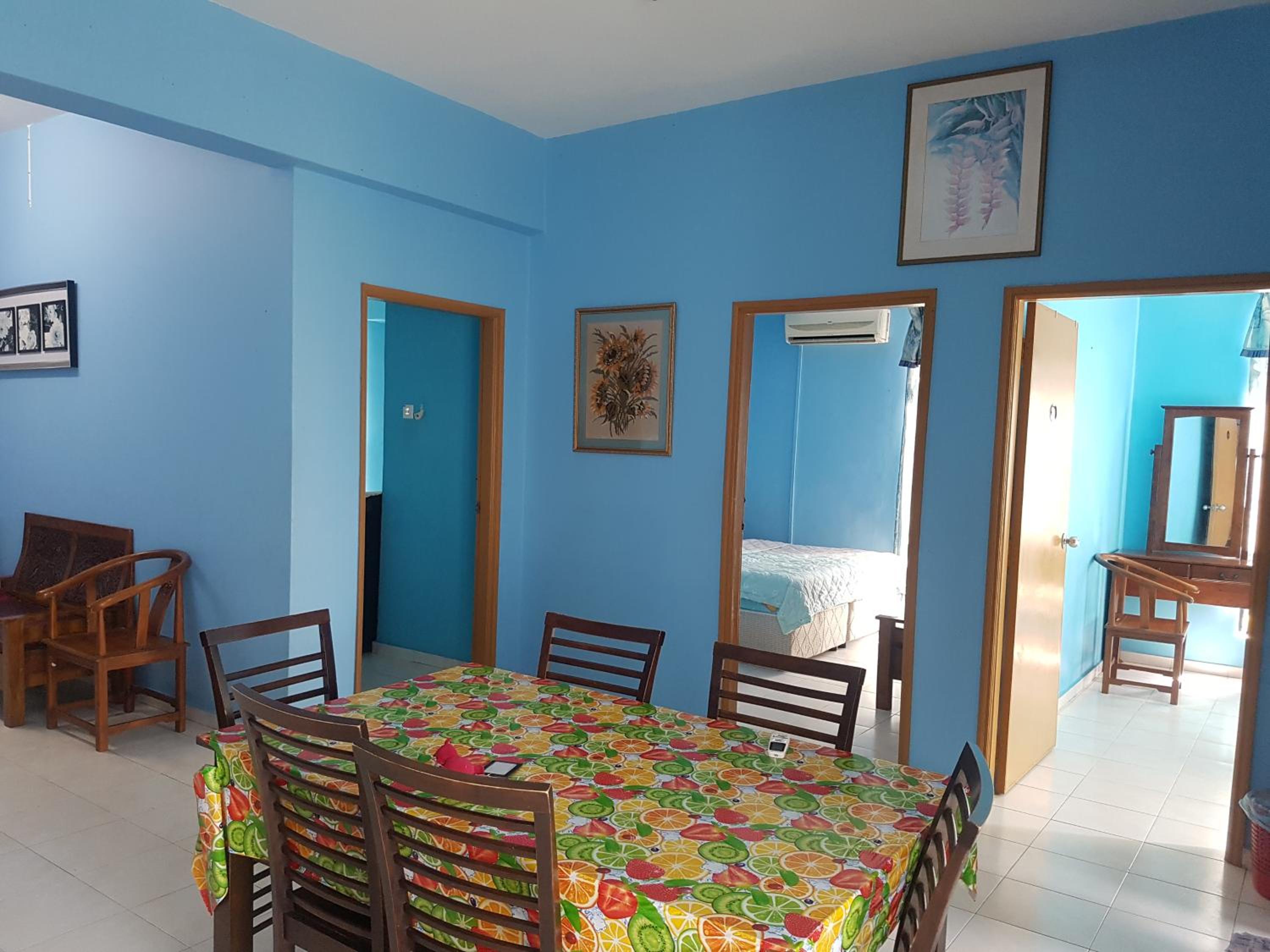 Three-Bedroom Apartment - Photo 1