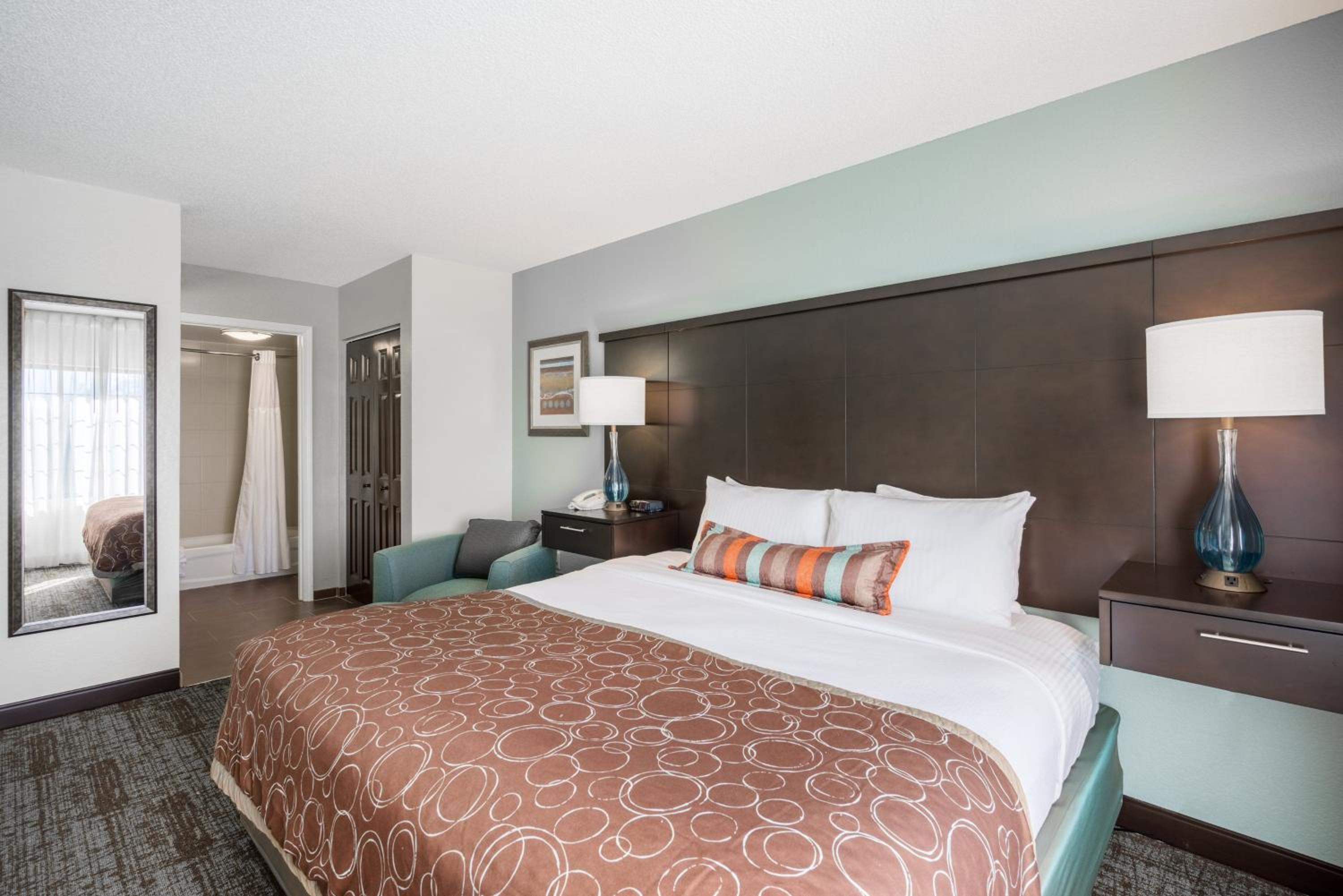 Two-Bedroom King Suite - Non-Smoking - Photo 1
