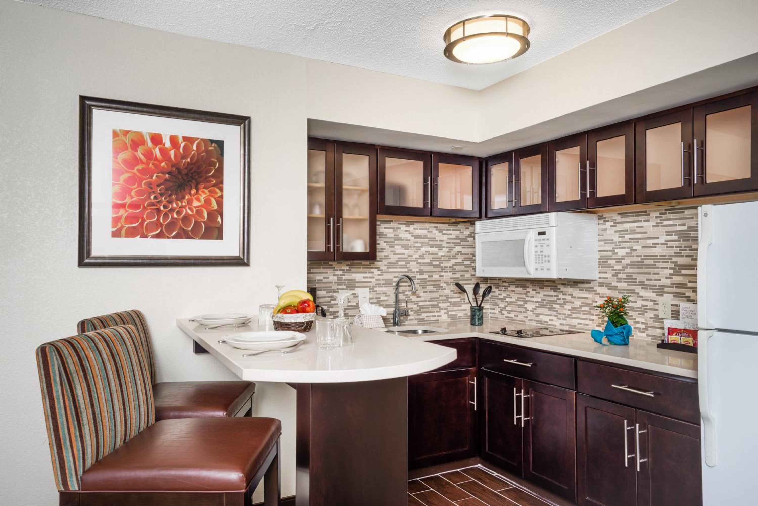 One-Bedroom Suite with Two Double Beds - Photo 4