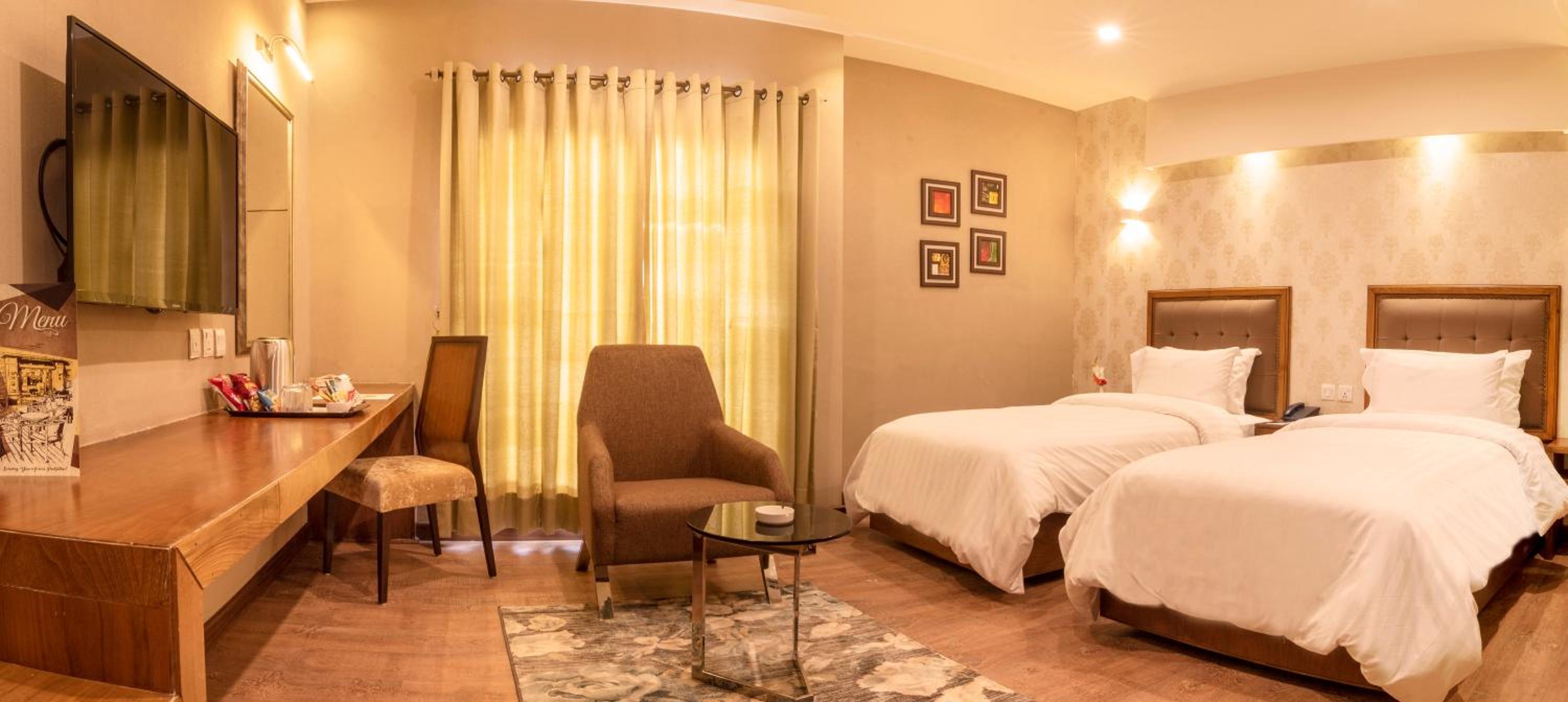 Deluxe Twin Room
