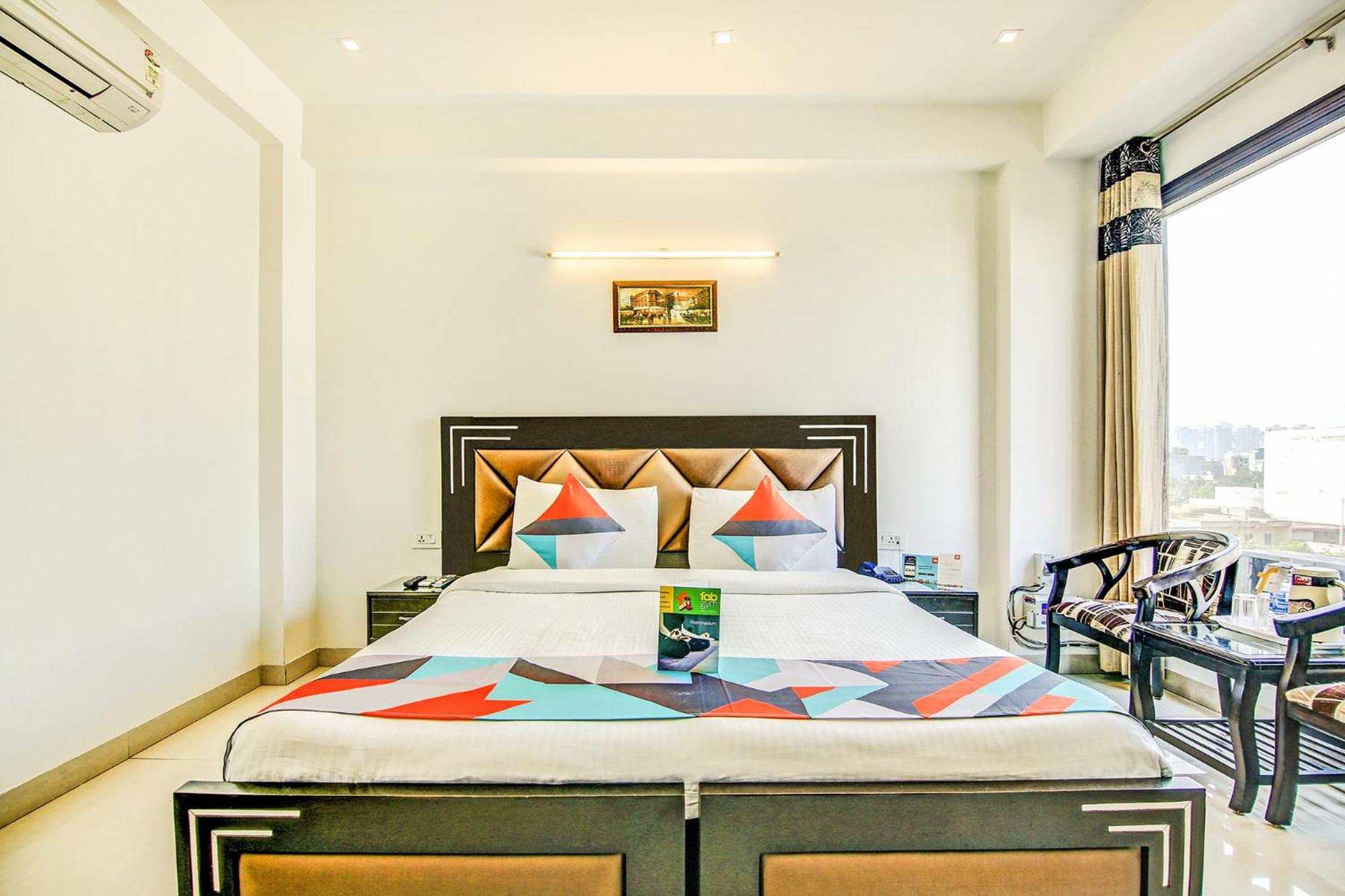 Deluxe Room - Photo 7