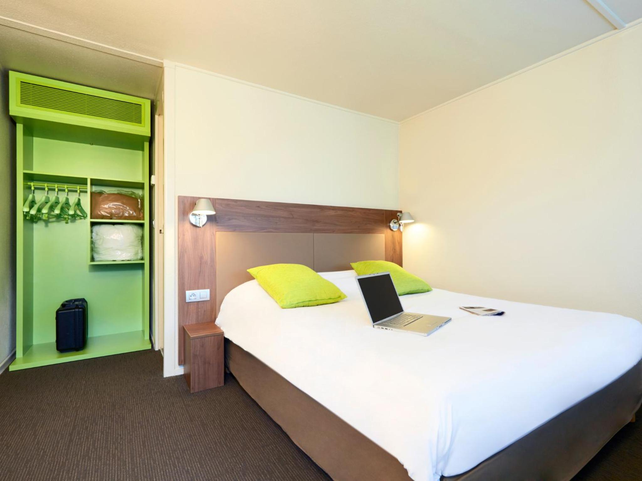 New Generation  Room ( 1 Double Bed And 1 Junior)  photo 1
